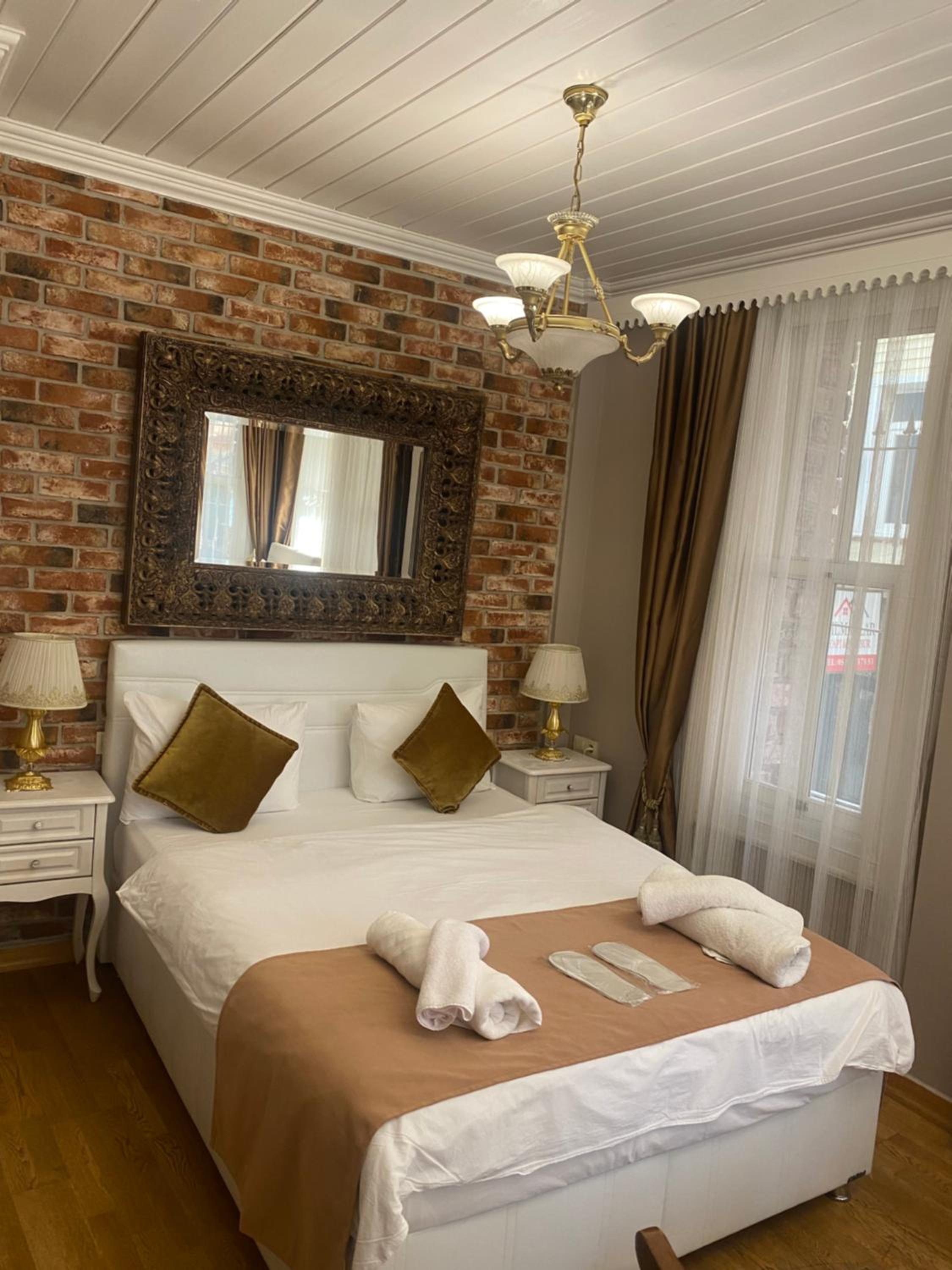 Deluxe Triple Room photo 2