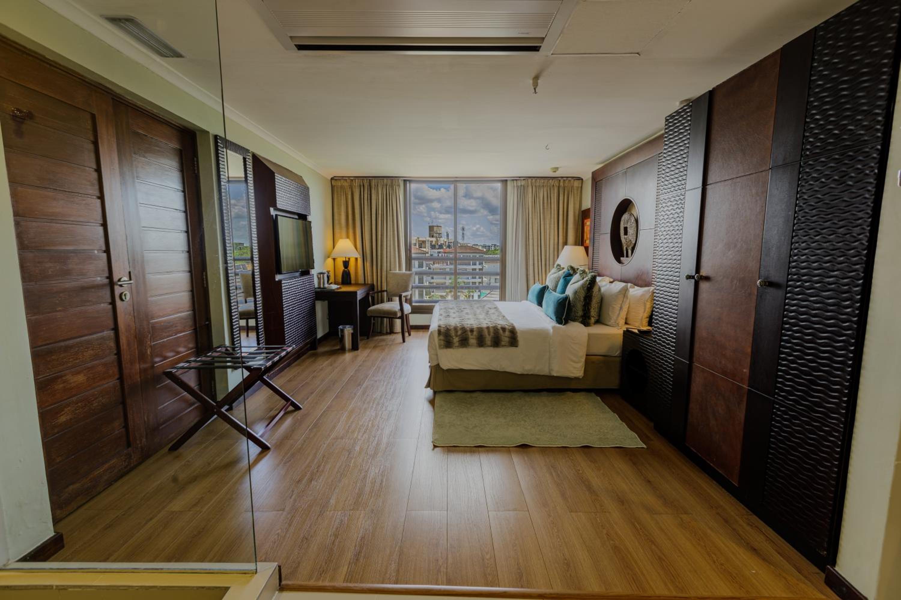 Junior Suite - Photo 2