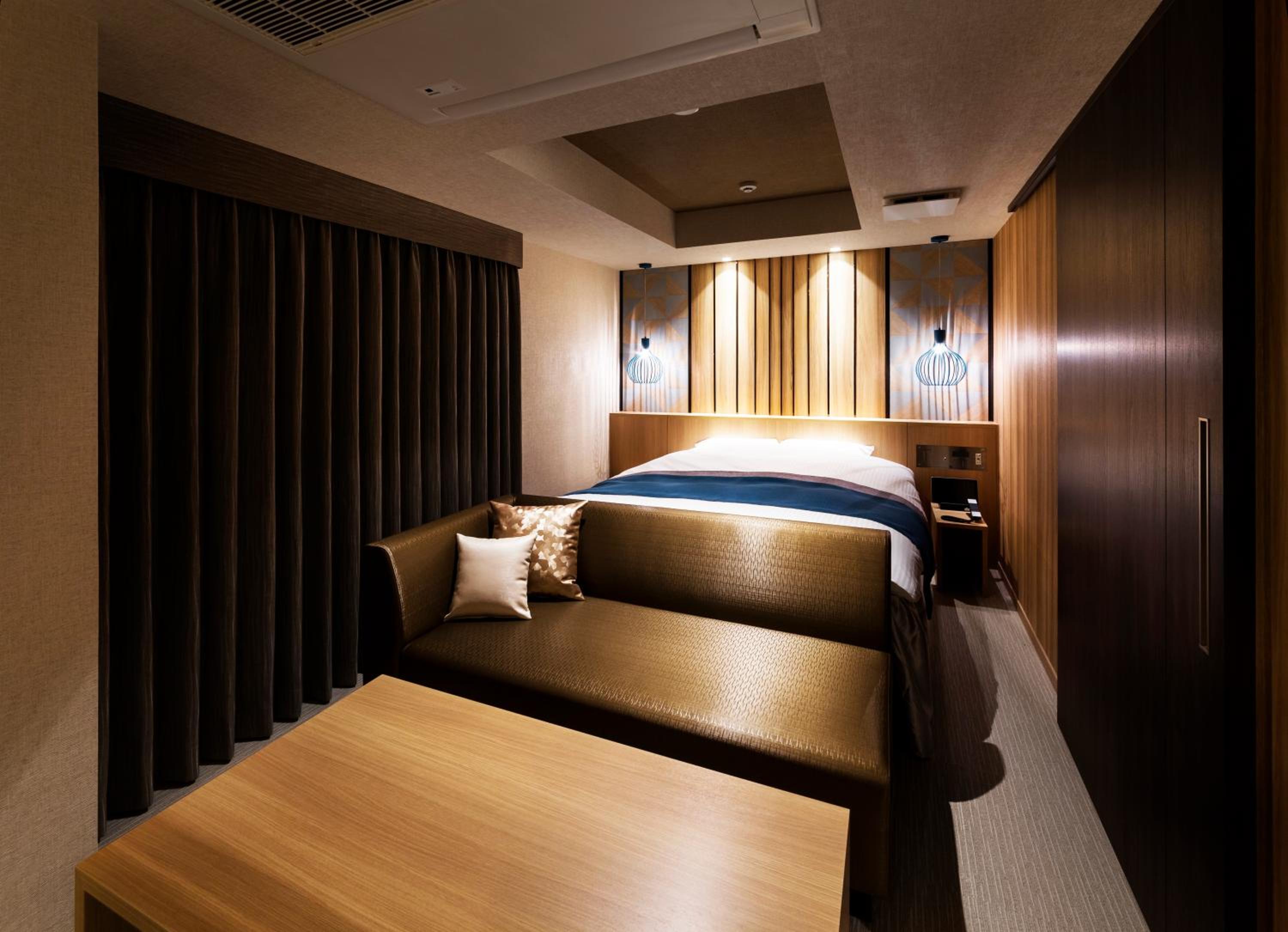 Economy Double Room - Non-Smoking - Photo 7