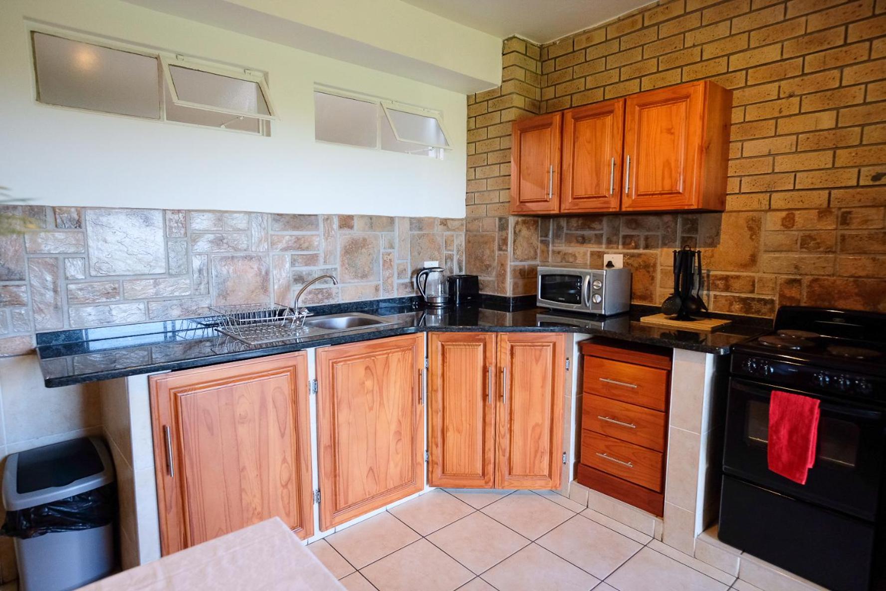 Two-Bedroom Apartment with Ocean View photo 2