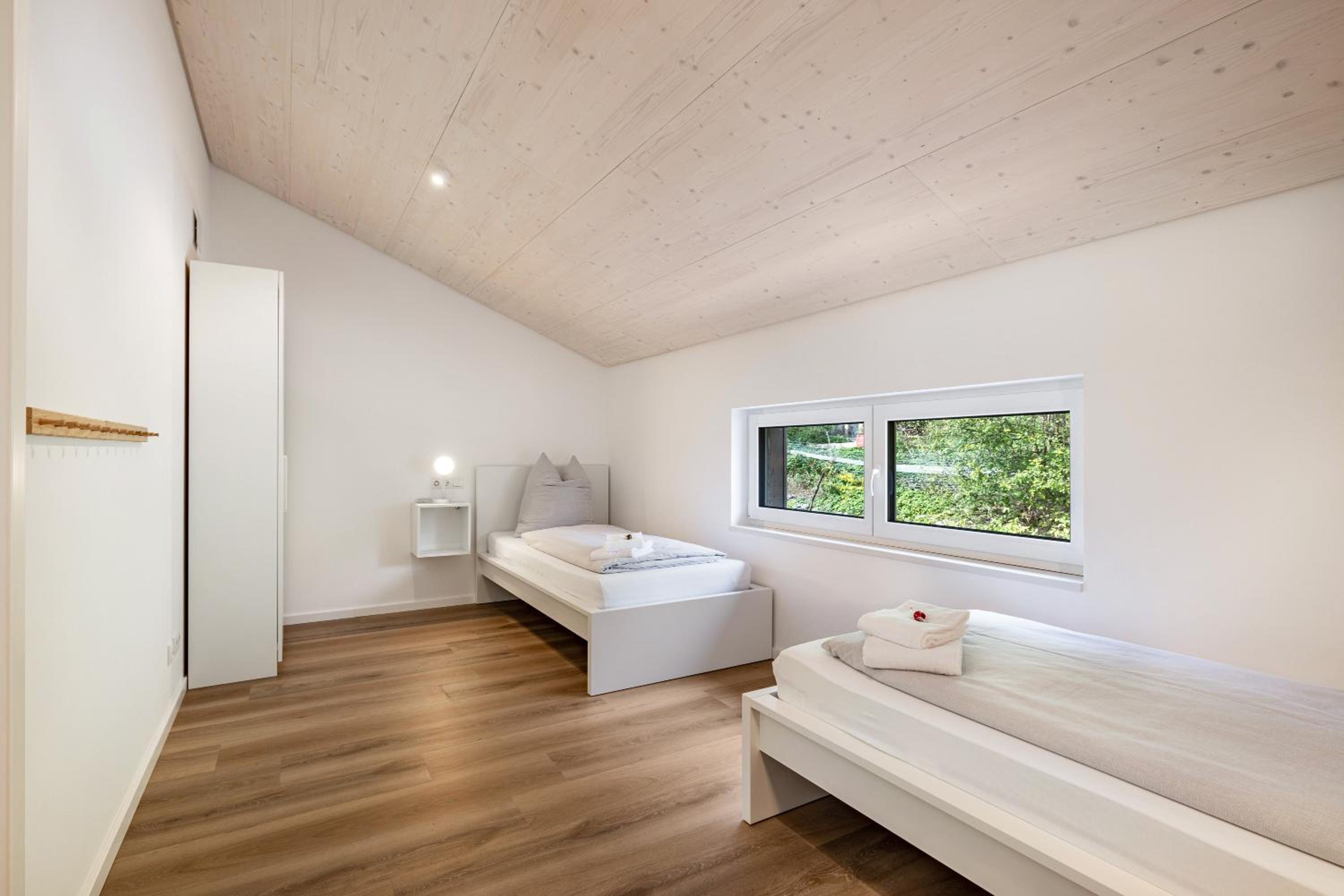 Two-Bedroom Deluxe Apartment with Garden View photo 3