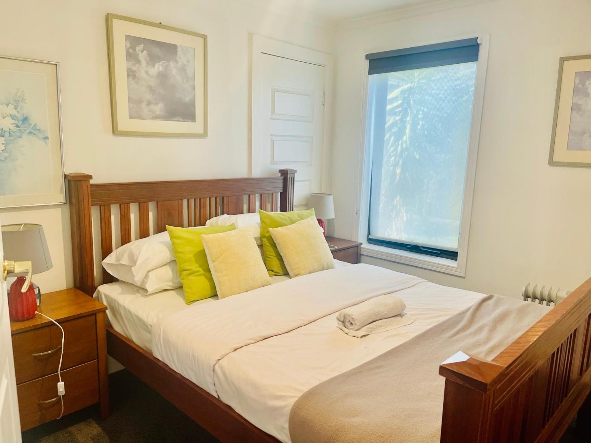 Double Room with Shared Bathroom photo 1