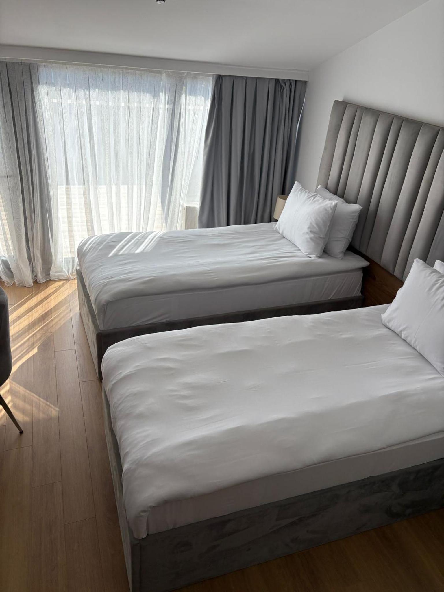 Standard Twin Room photo 2