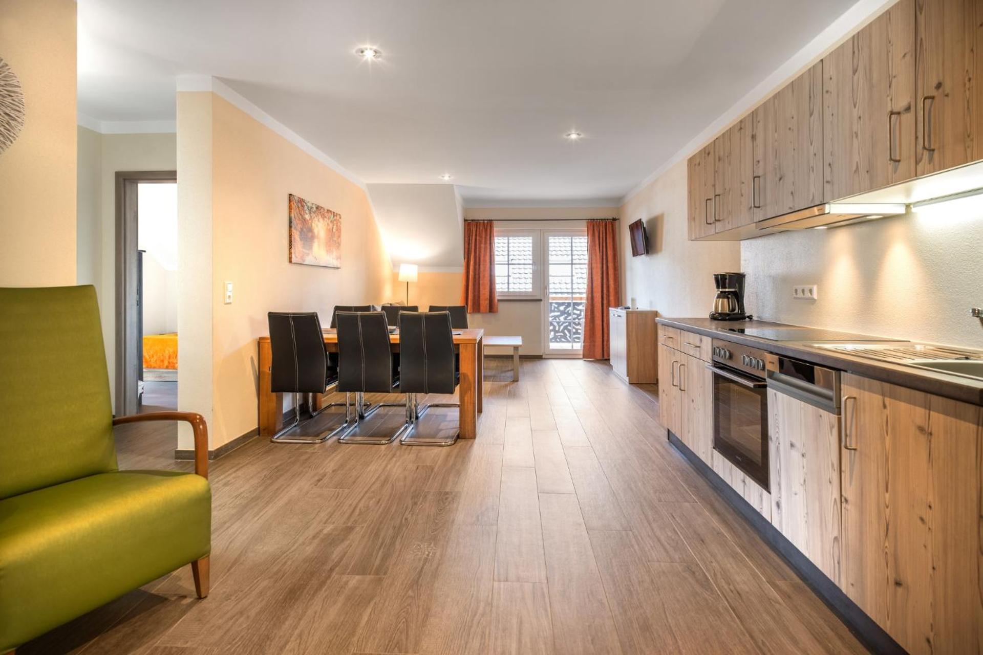 Two-Bedroom Apartment - Photo 3