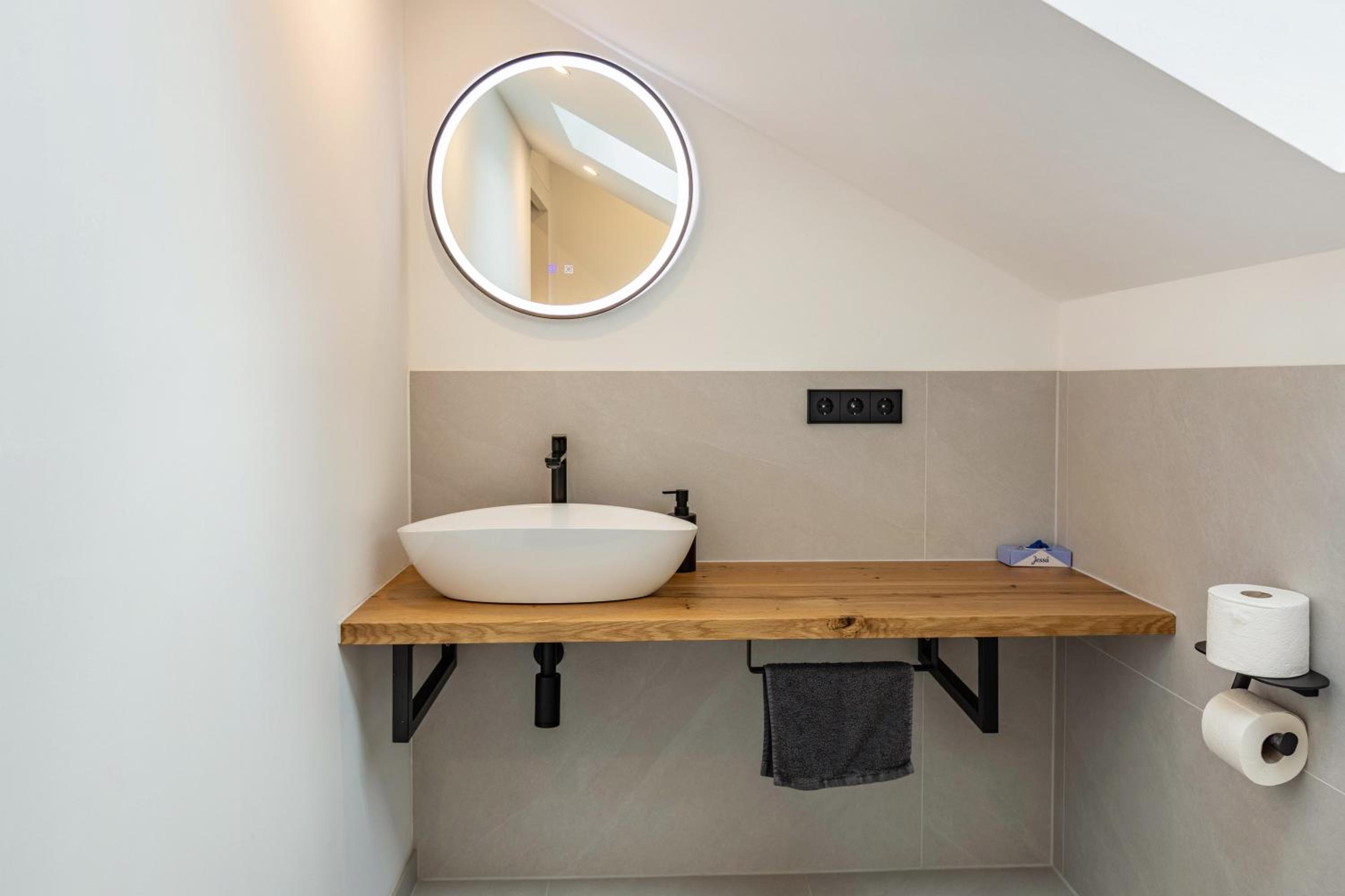 Superior One-Bedroom Apartment with Balcony photo 2