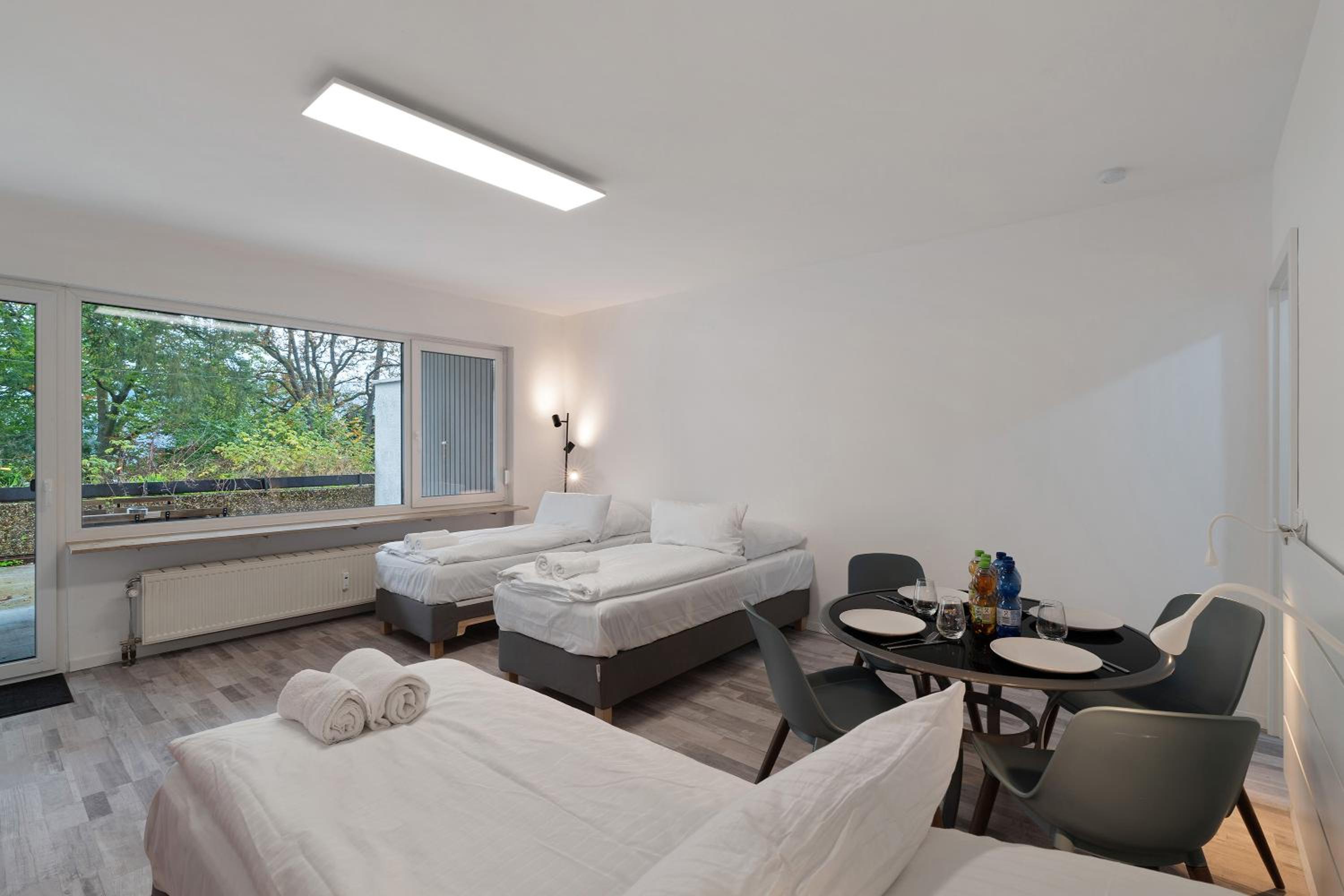 Two-Bedroom Superior Apartment photo 2
