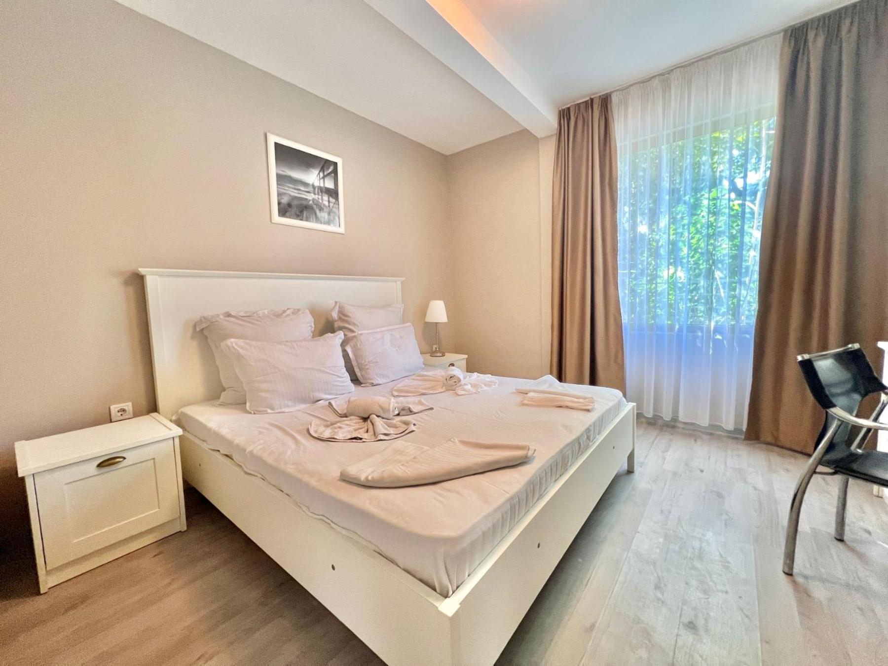 Apartment - Ground Floor photo 3