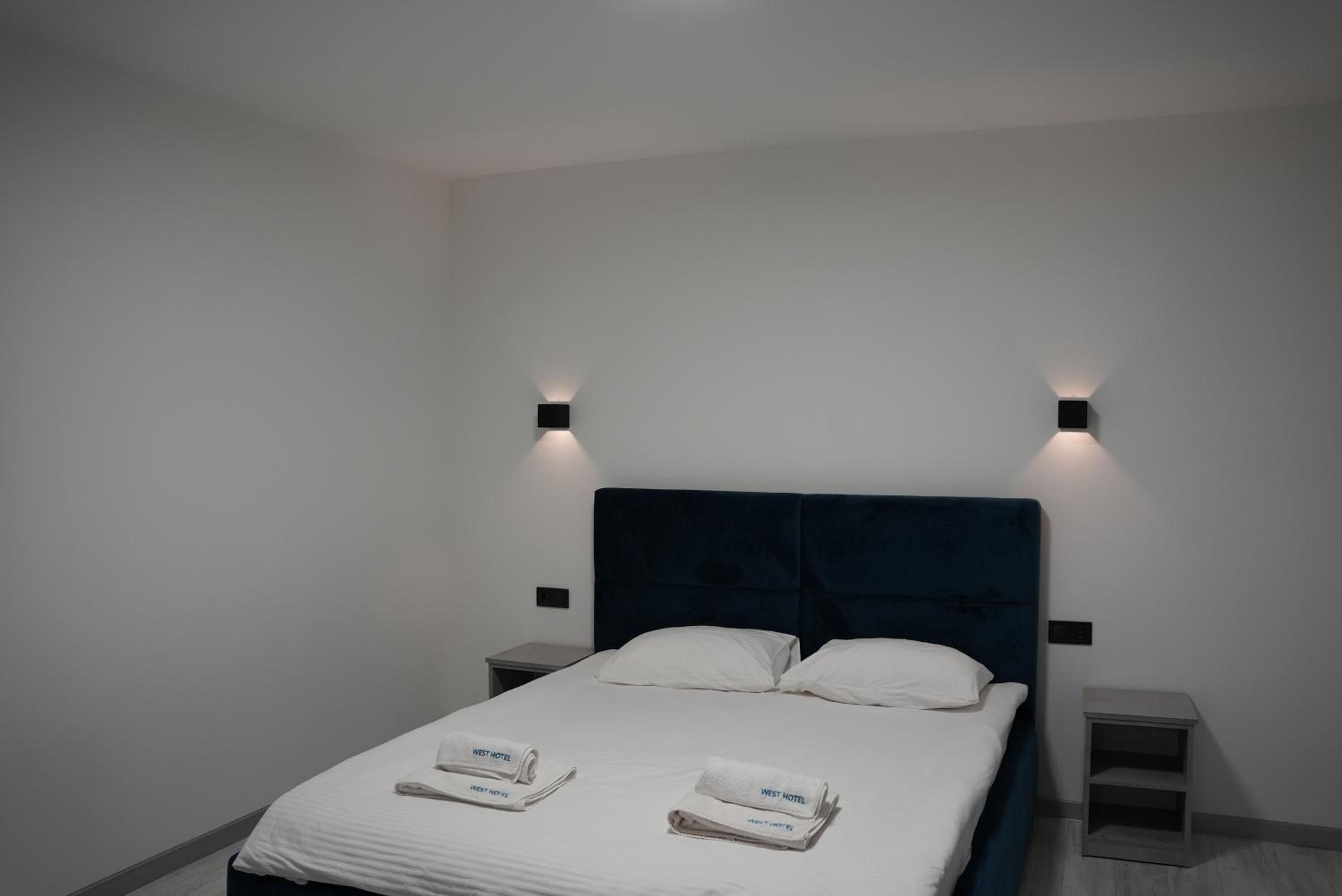 Classic Triple Room photo 1