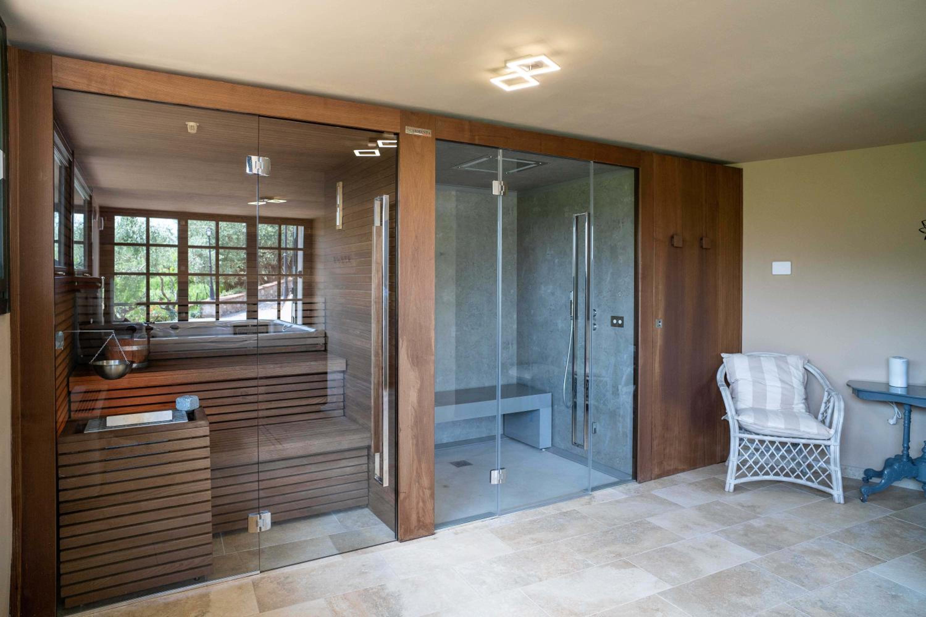 Villa photo 3