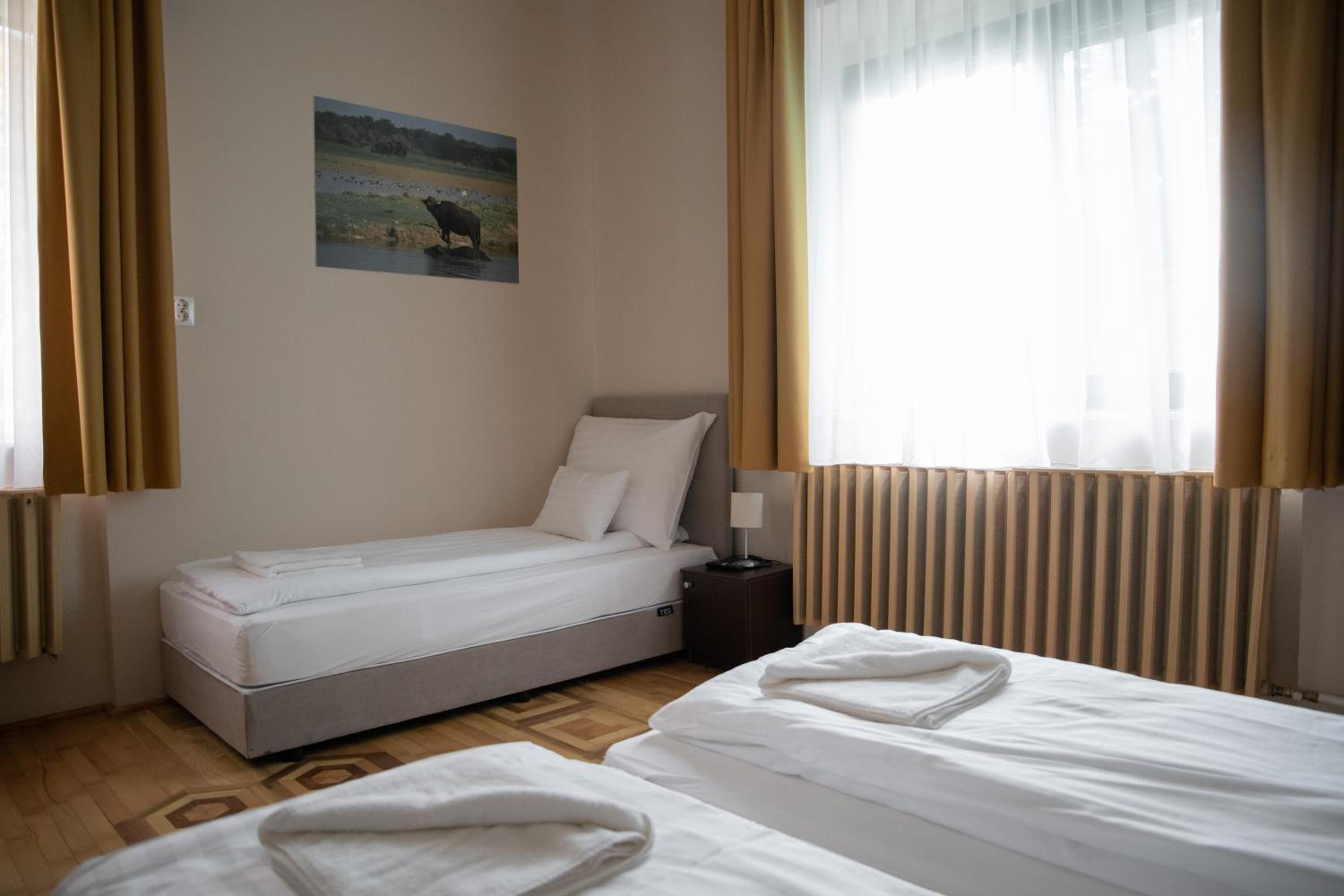 Triple Room photo 3