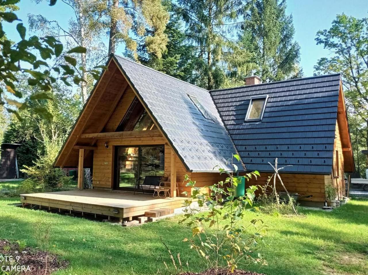 Three-Bedroom House photo 2