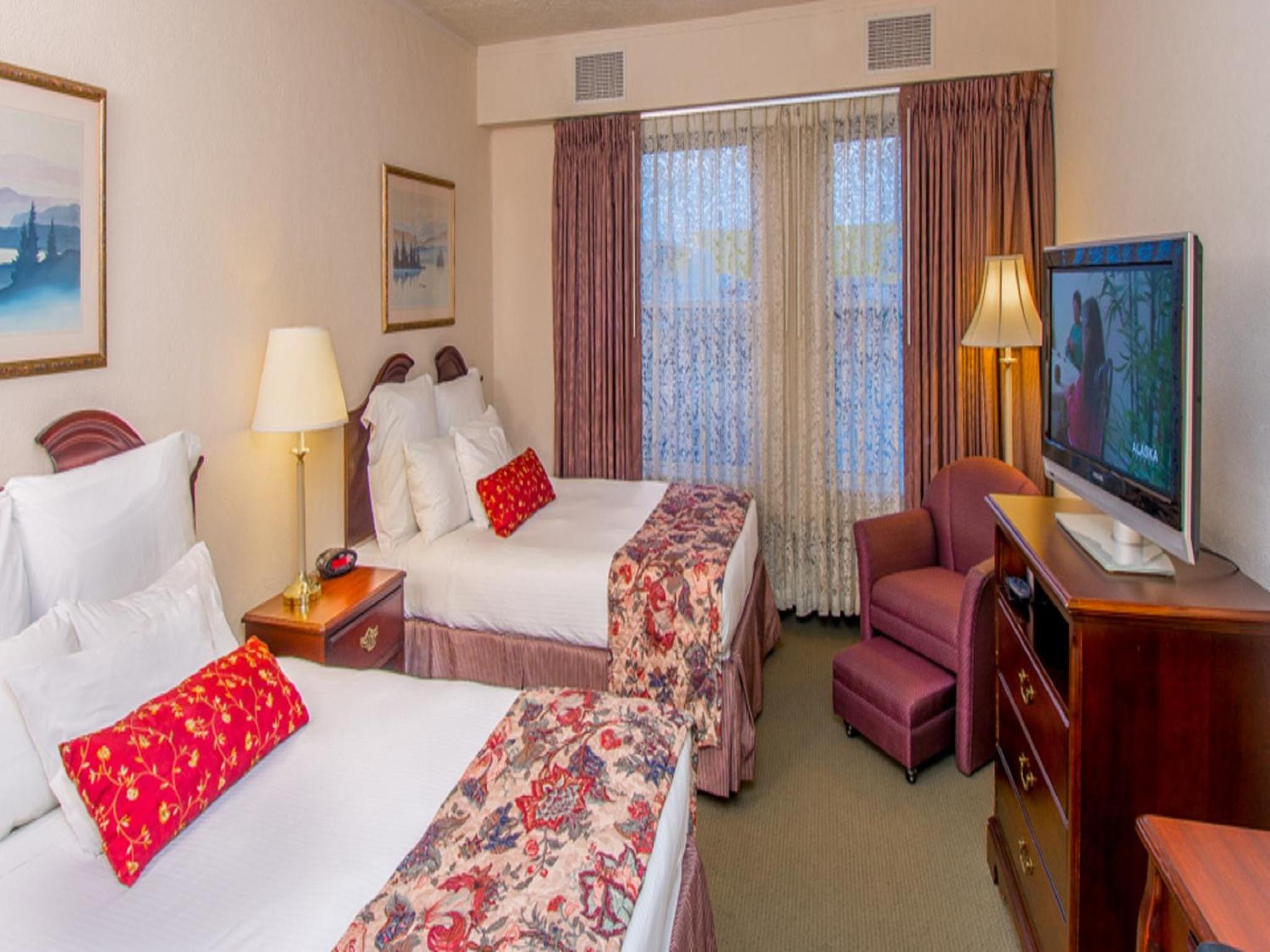 Standard Double Room with Two Double Beds photo 2