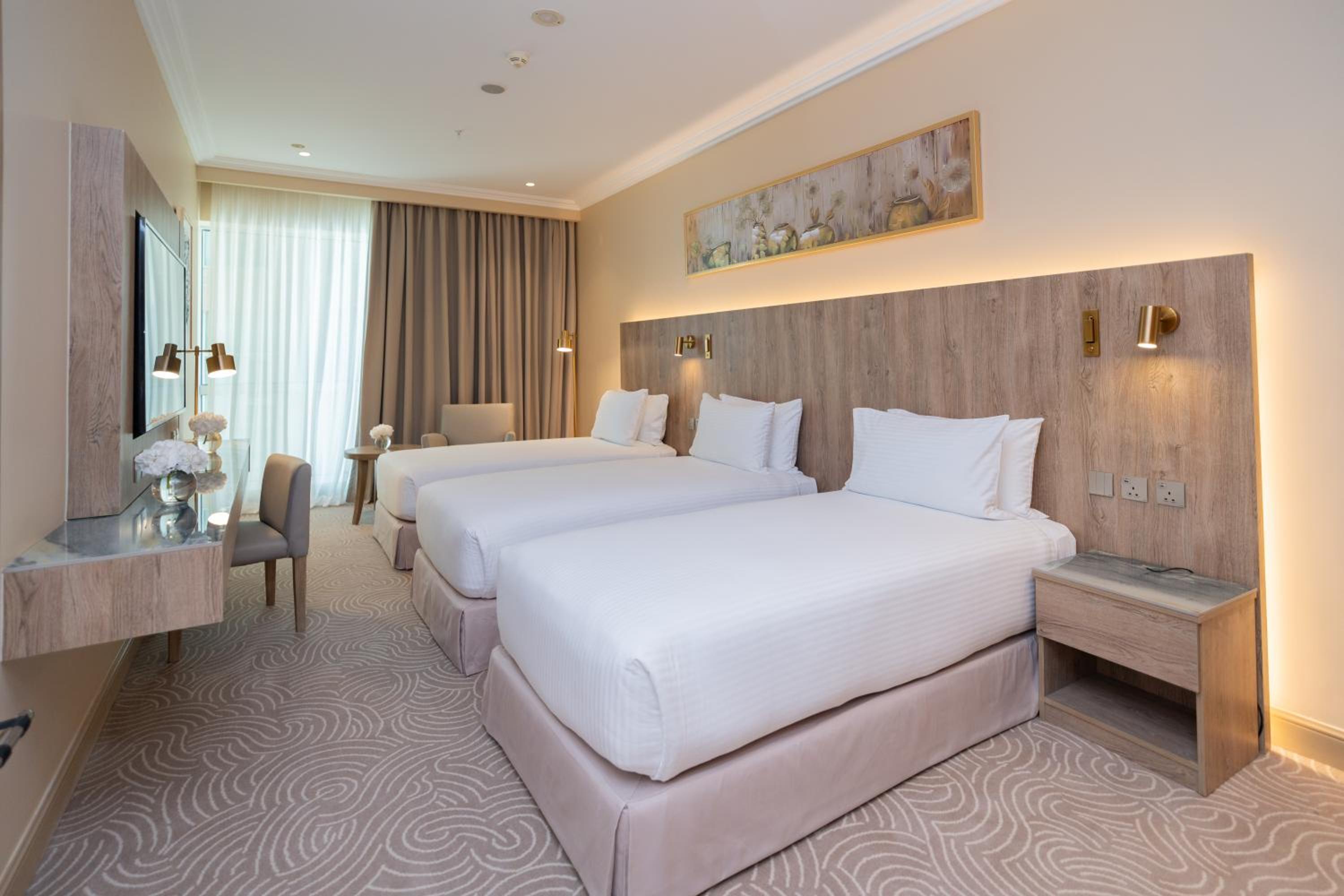 Superior Triple Room with Part Haram View