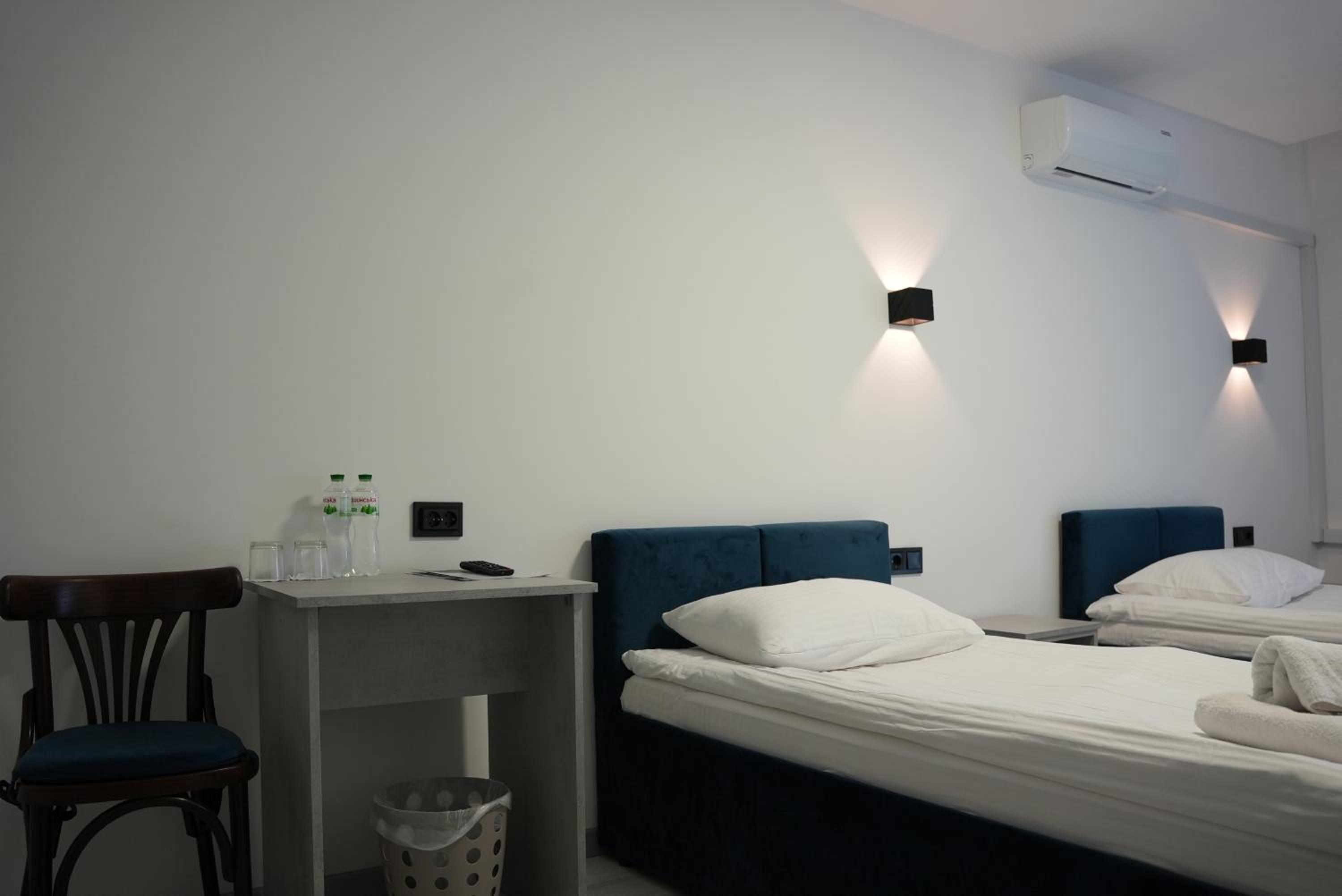 Twin Room photo 1