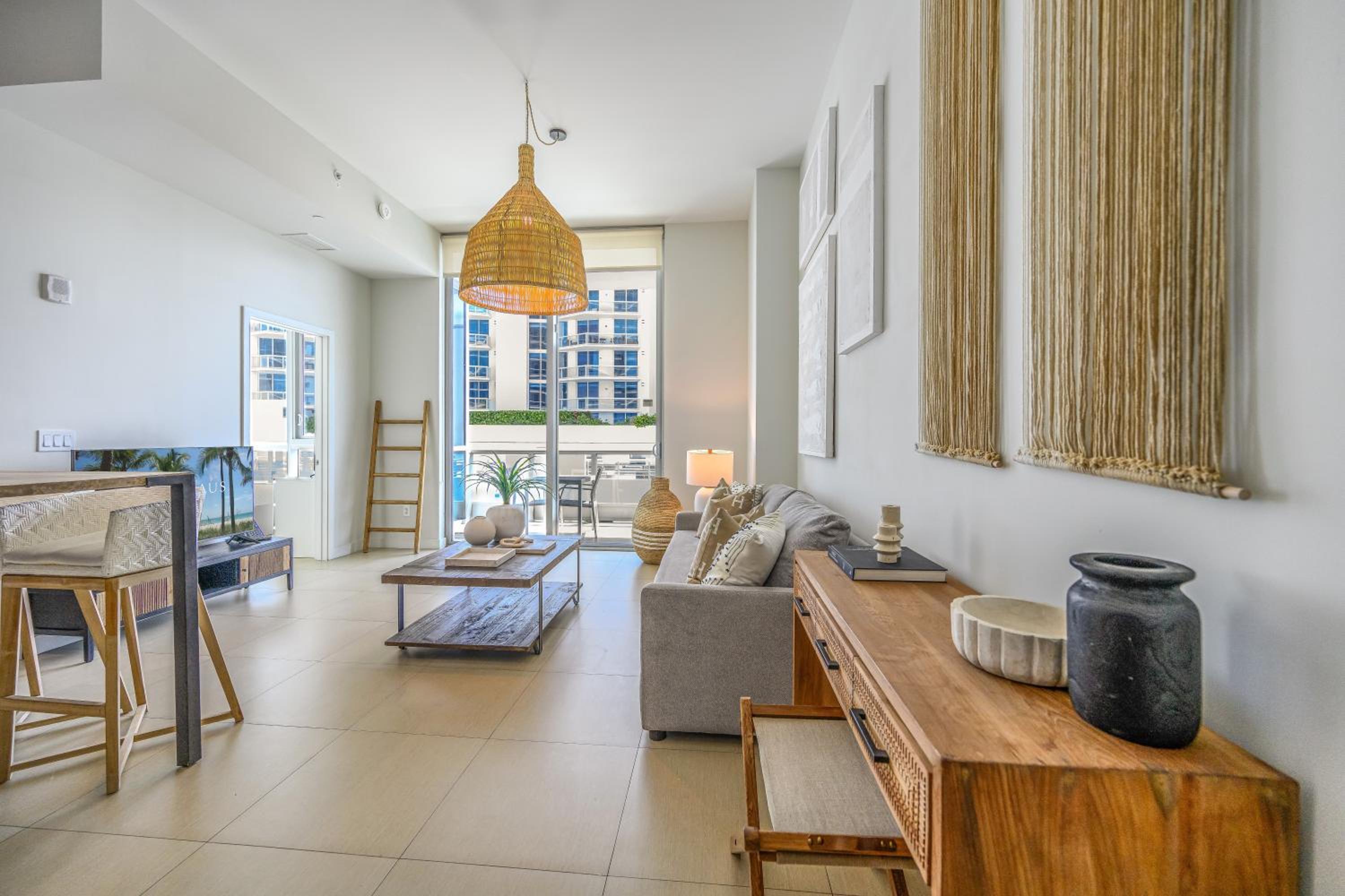 One-Bedroom Apartment with Partial Sea View