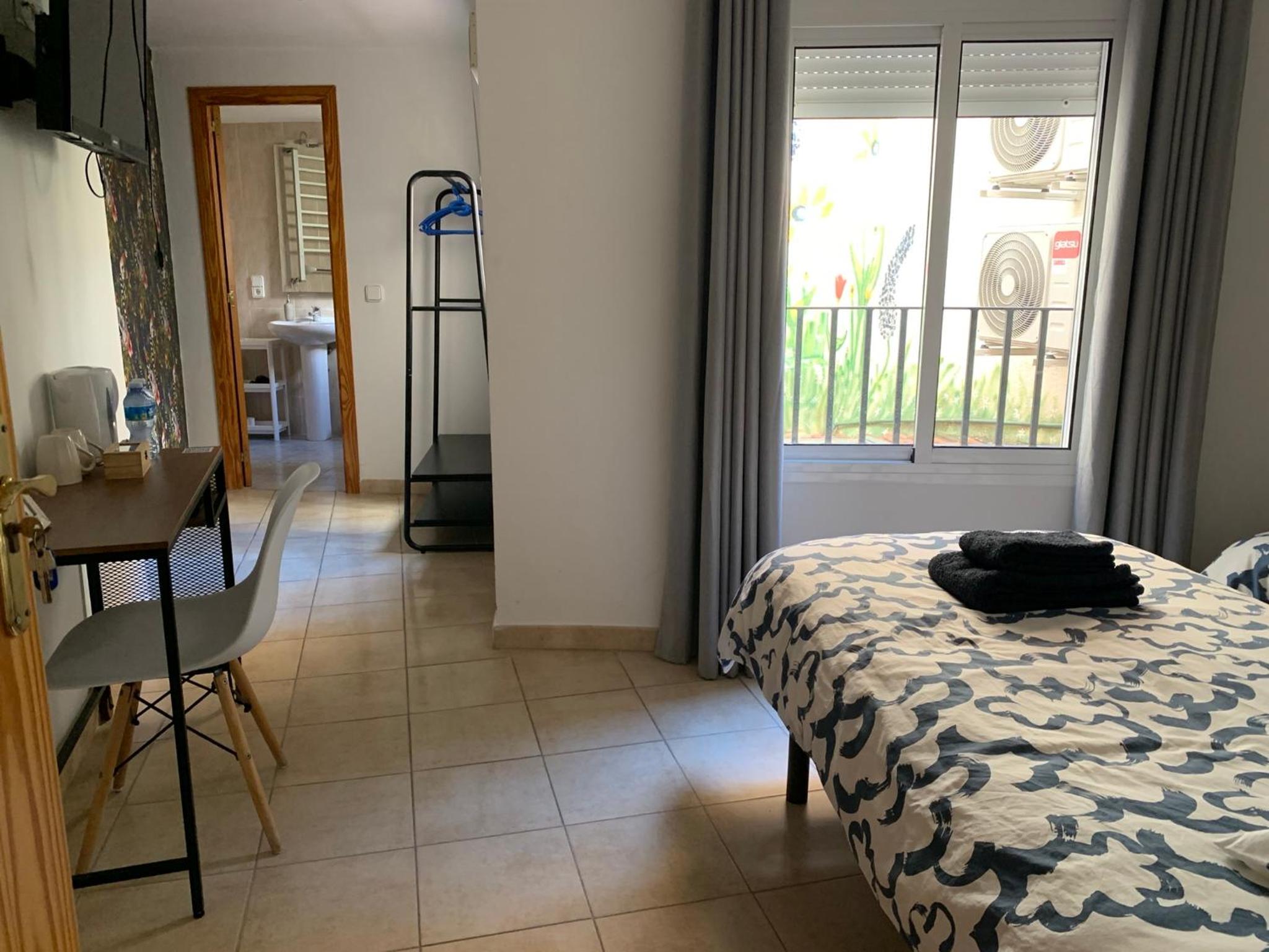 Habitación Estándar con Dos Camas Individuales