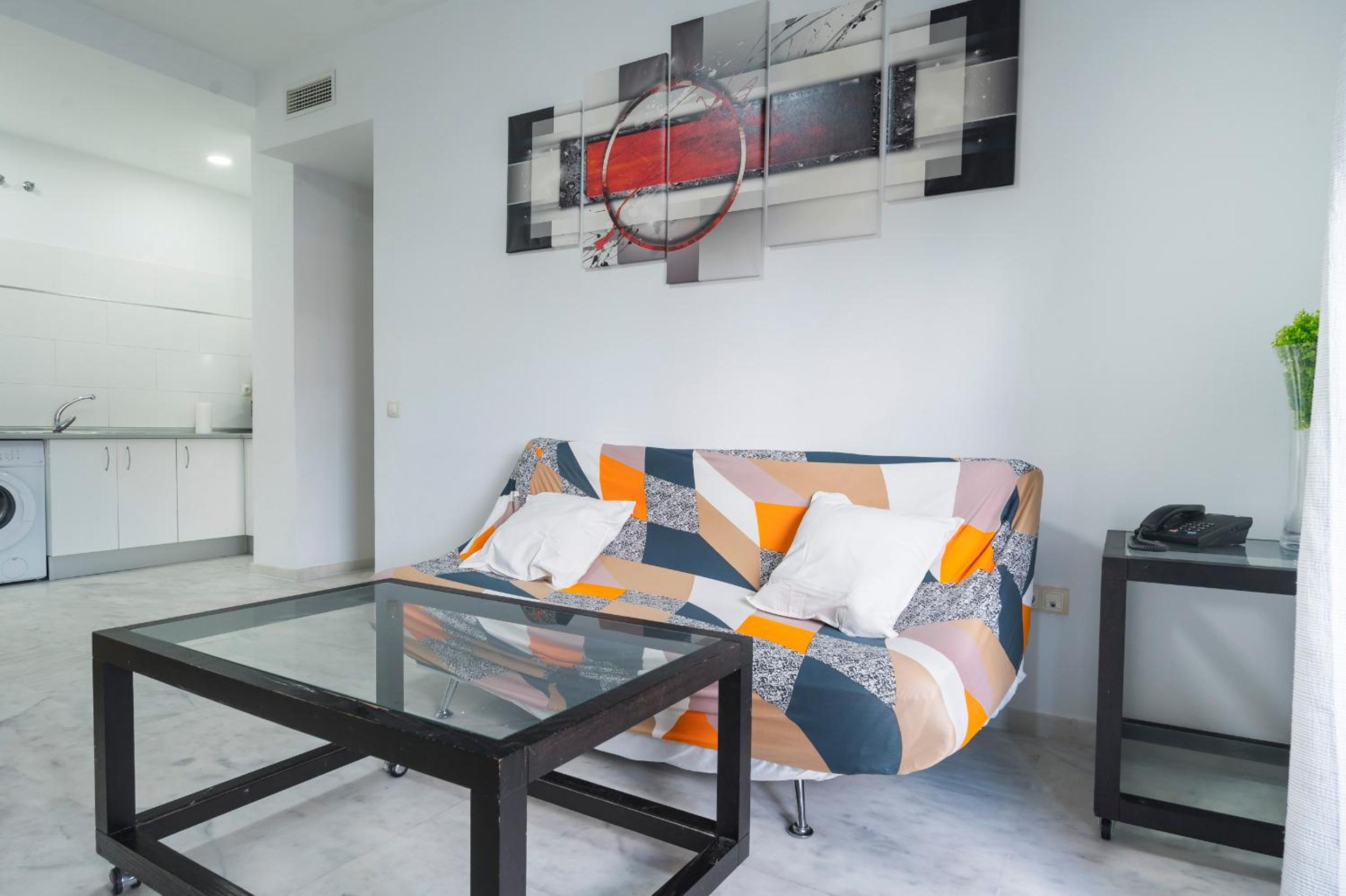 Apartment with Balcony photo 3