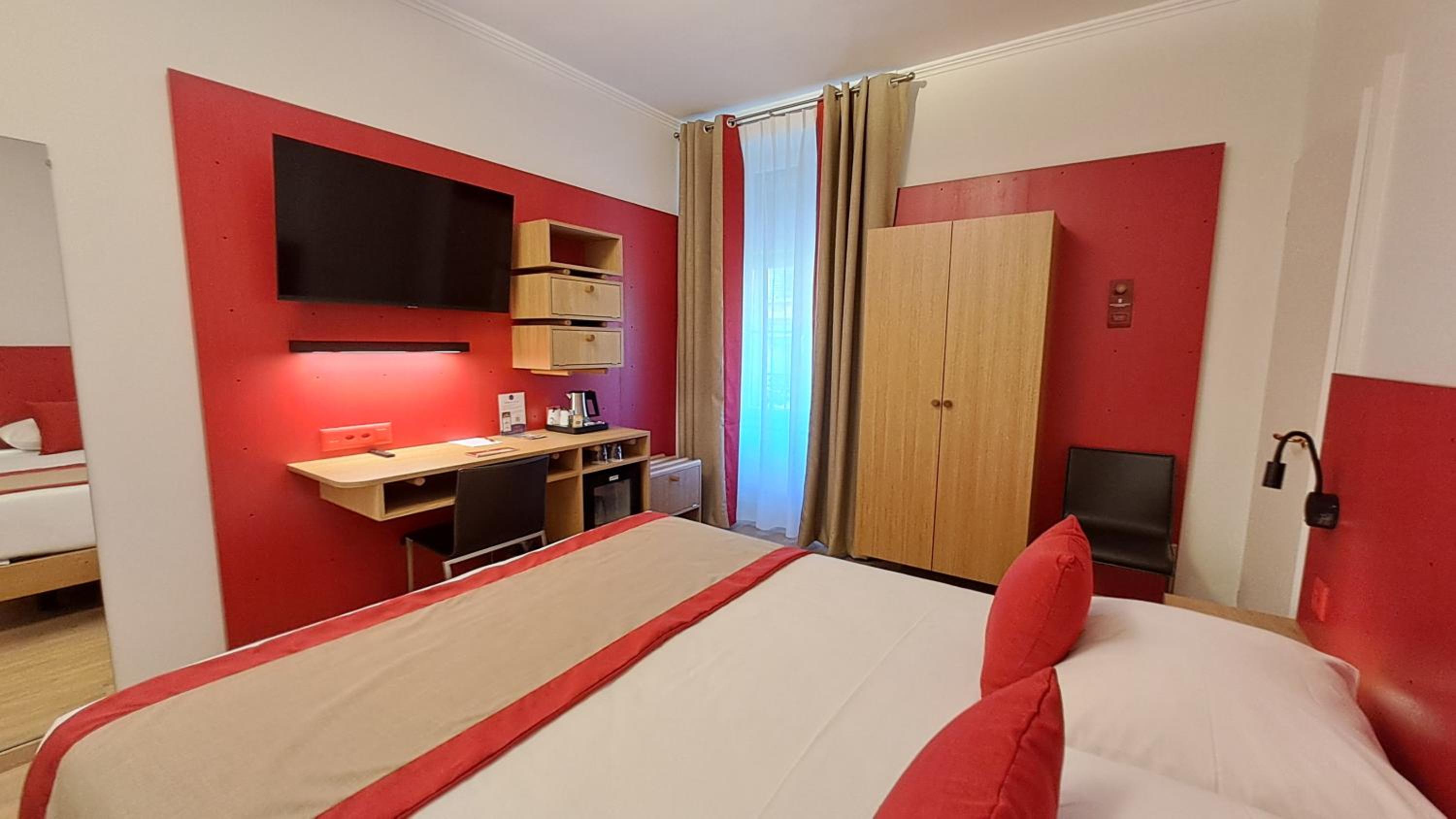 Classic Double or Twin Room