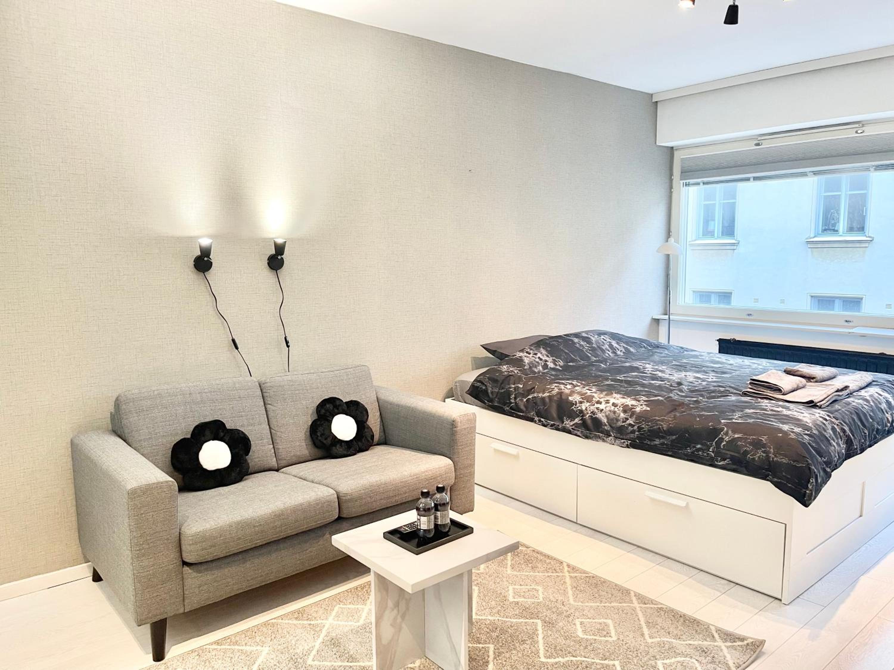 Studio Apartment