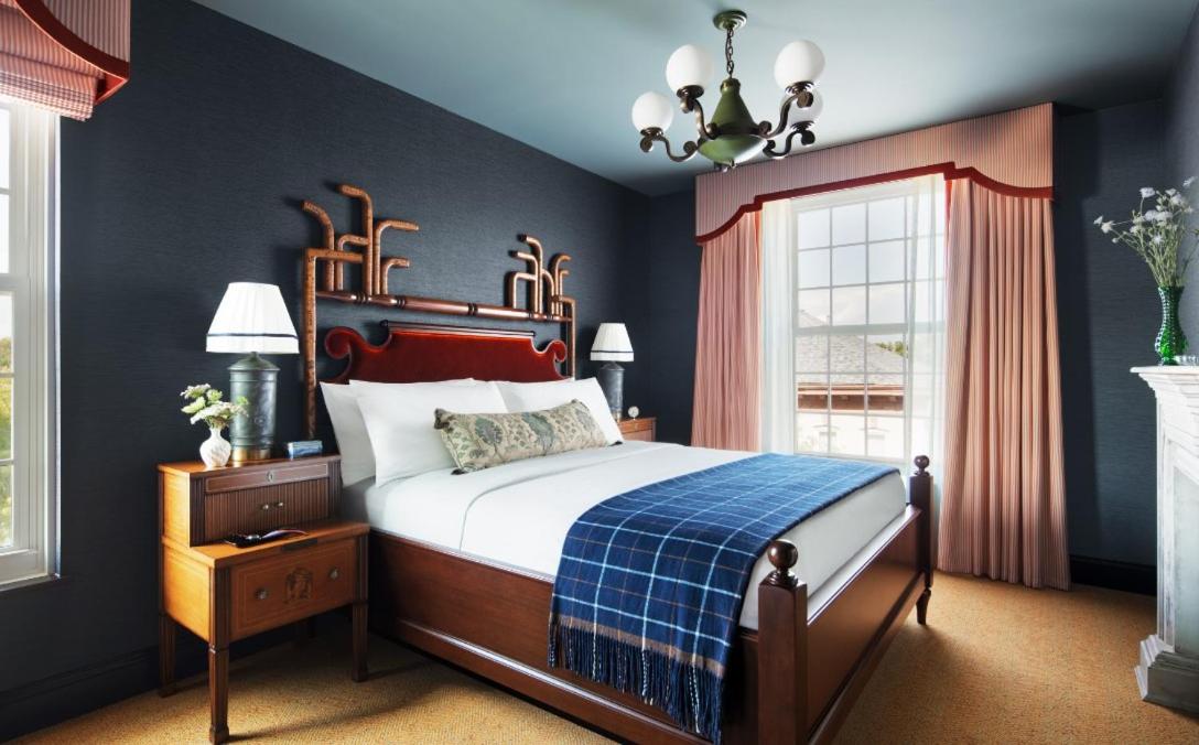 Princeton One-Bedroom King Suite