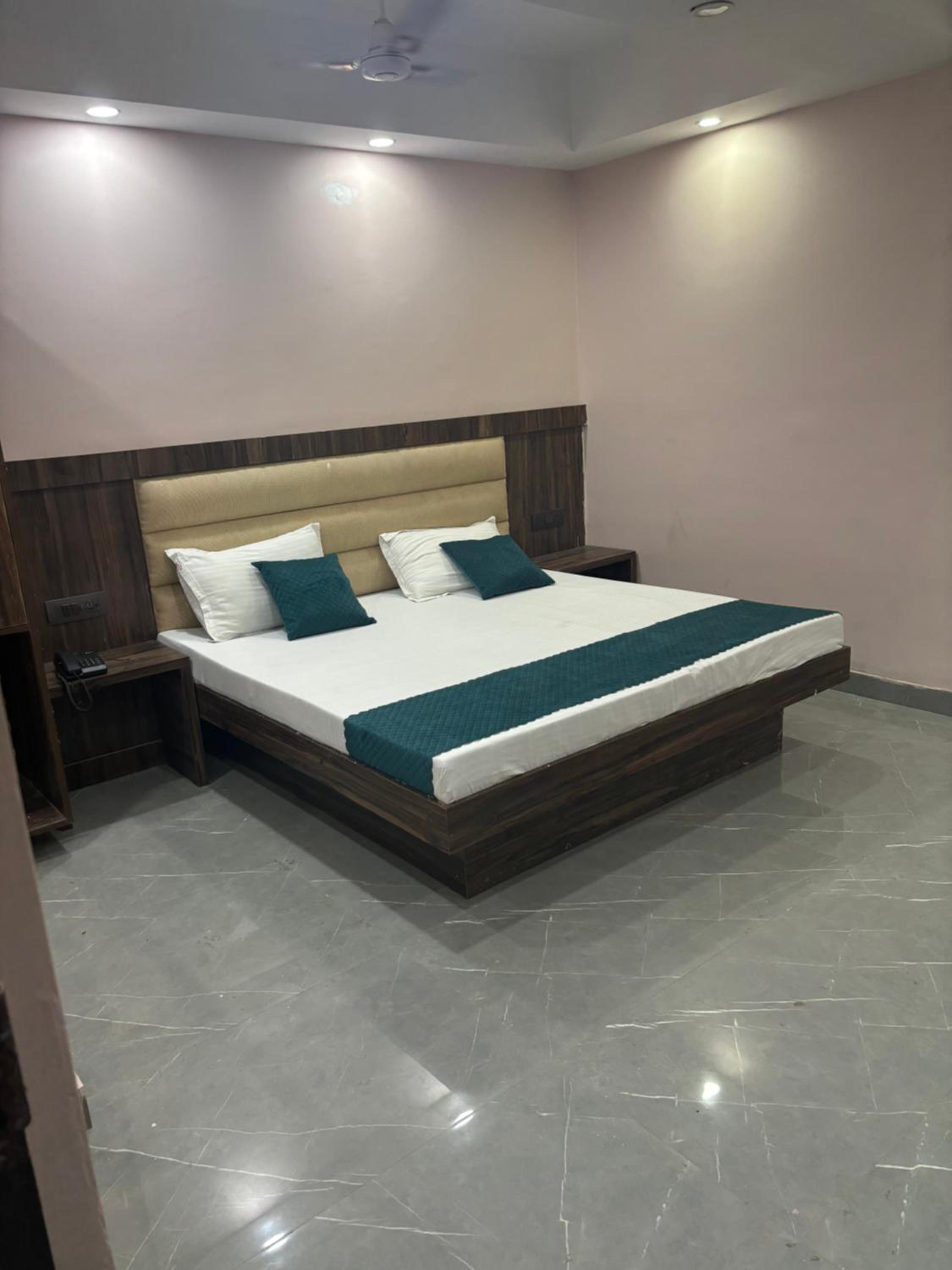 Double Room With Balcony