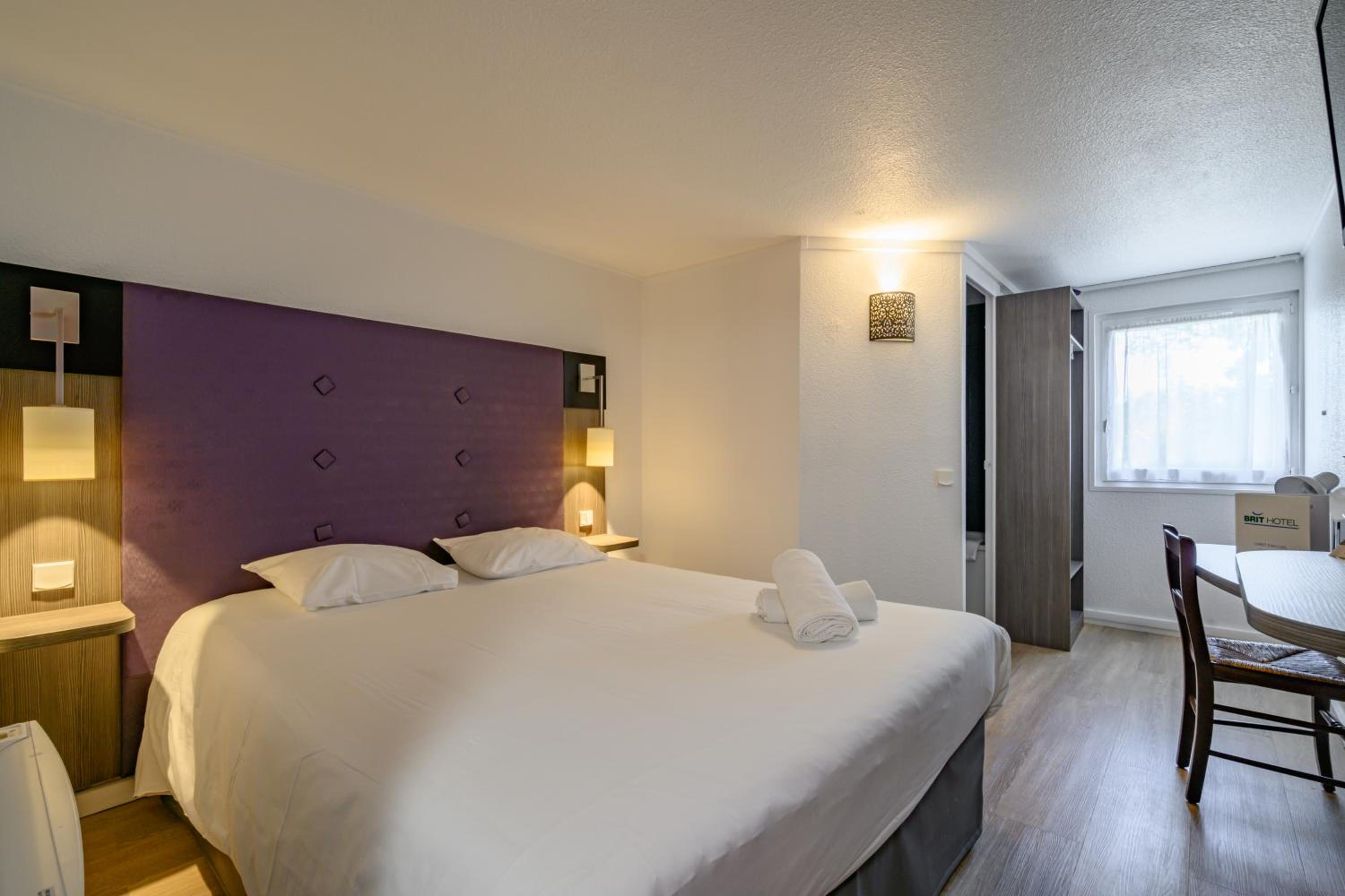 Standard Double Room - Annex building
