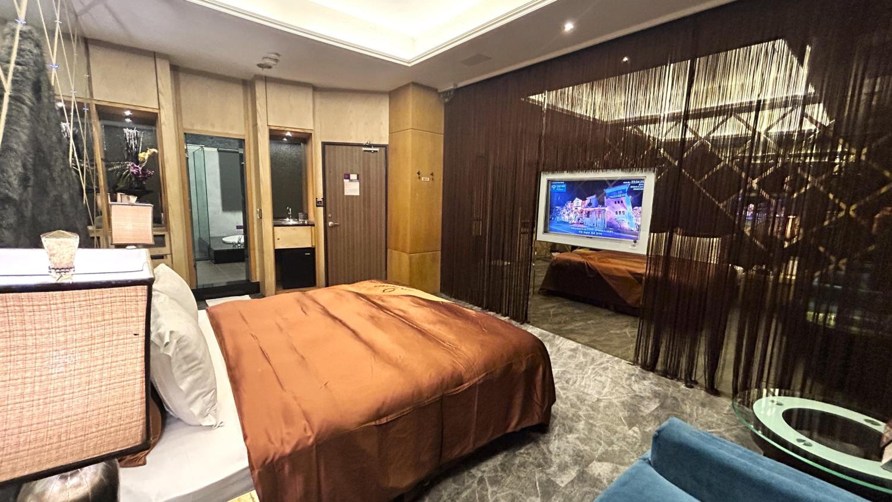 Double Room (Check-in after 16:00) - Photo 11