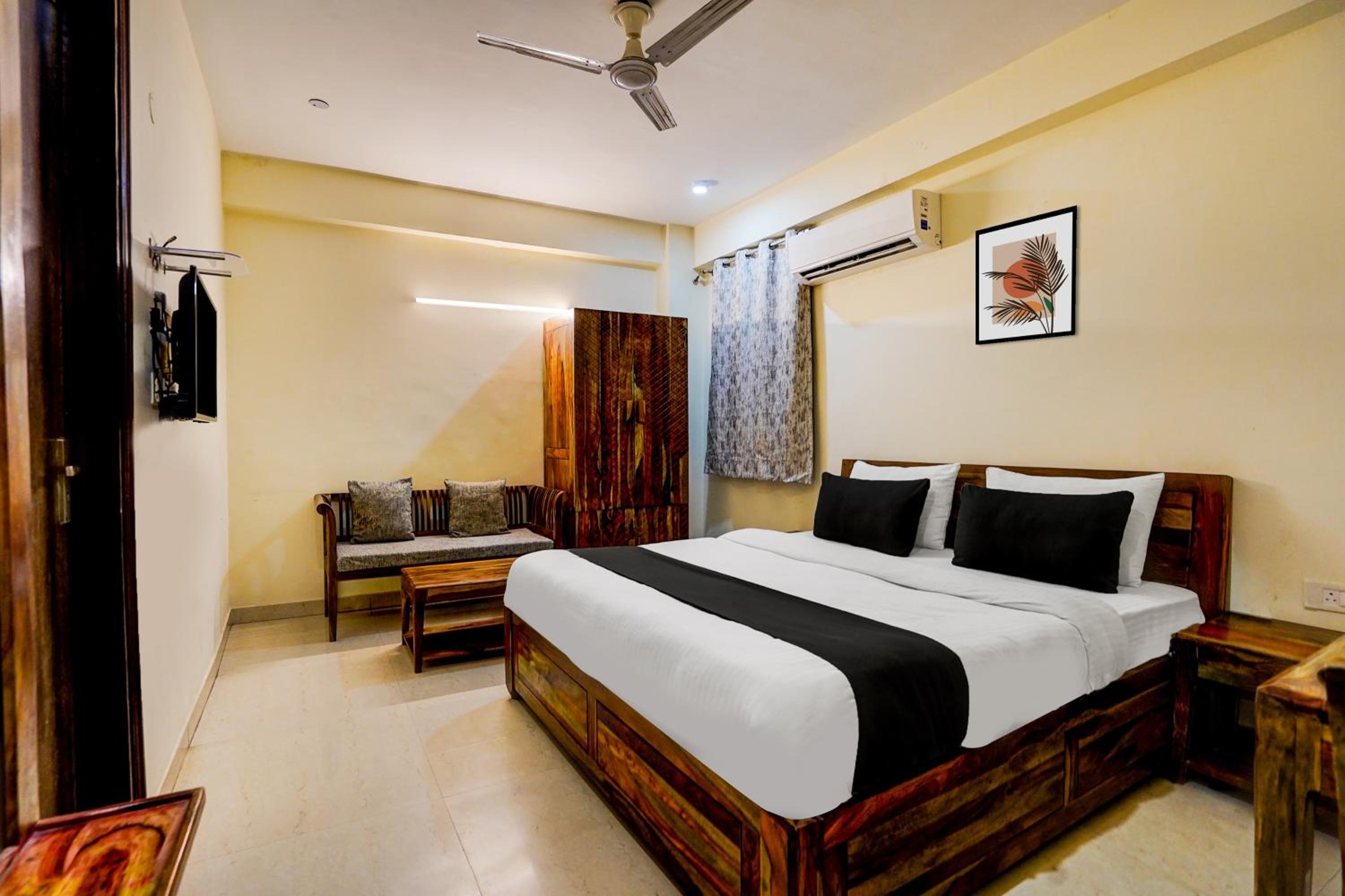 Classic Triple Room