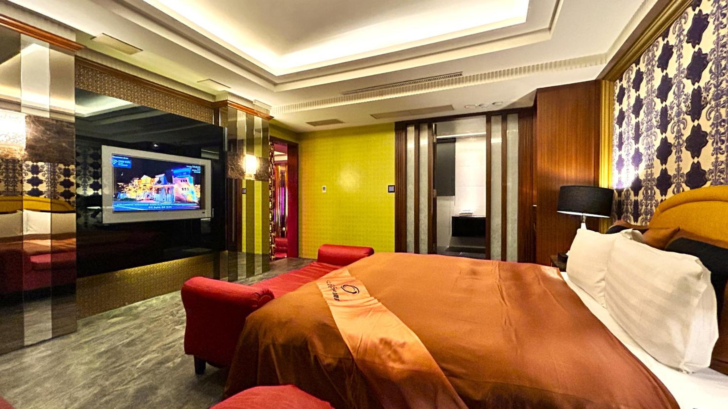 Deluxe Double Room (Check-in after 17:00) - Photo 4