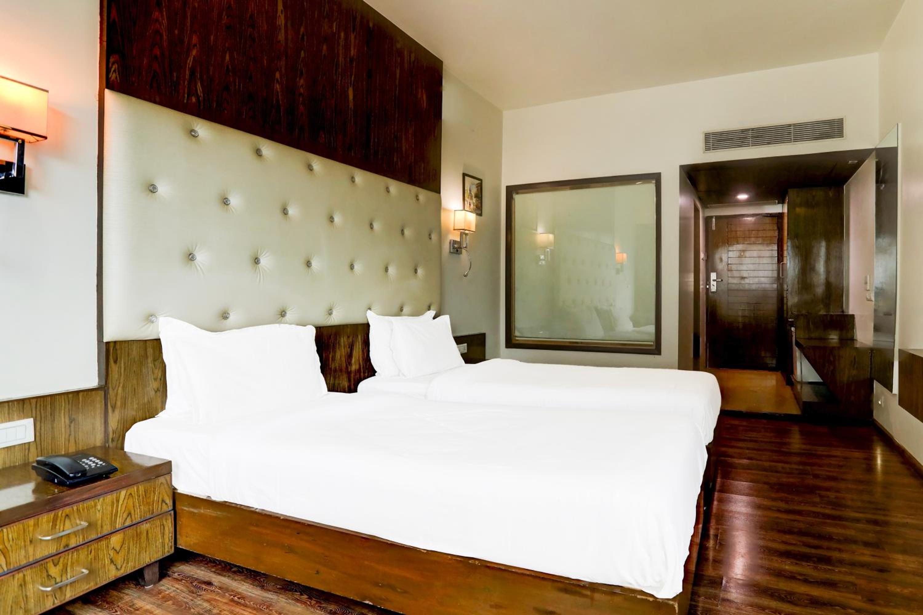 Comfort Triple Room with Shower Comfort Triple Room with Shower