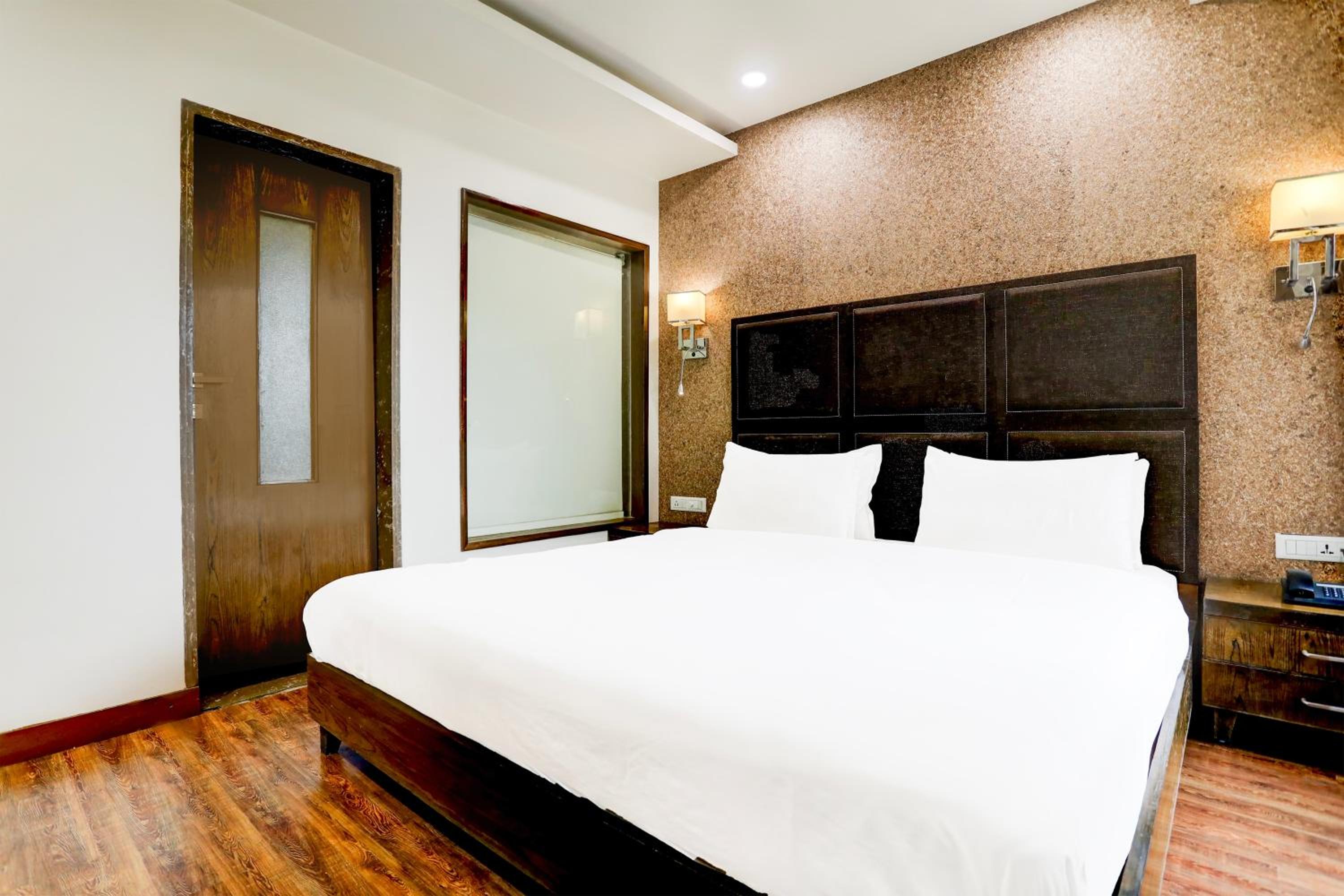Comfort Triple Room with Shower Comfort Triple Room with Shower