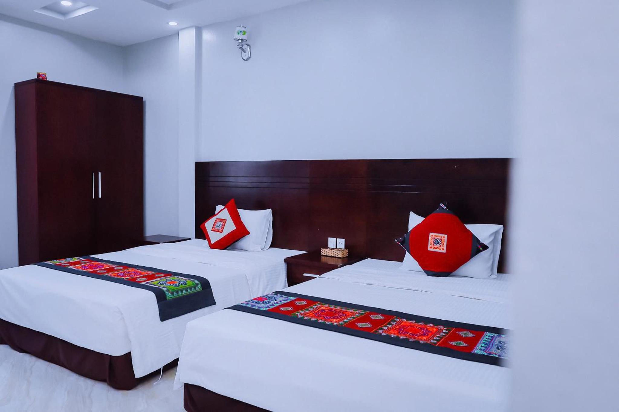 Quadruple Room with Balcony photo 3