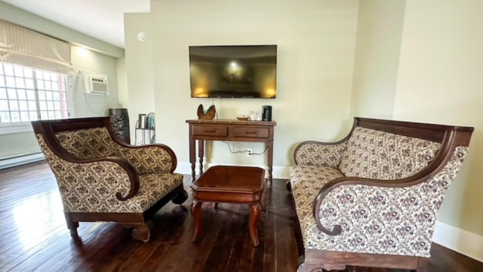 King Suite With Spa Bath