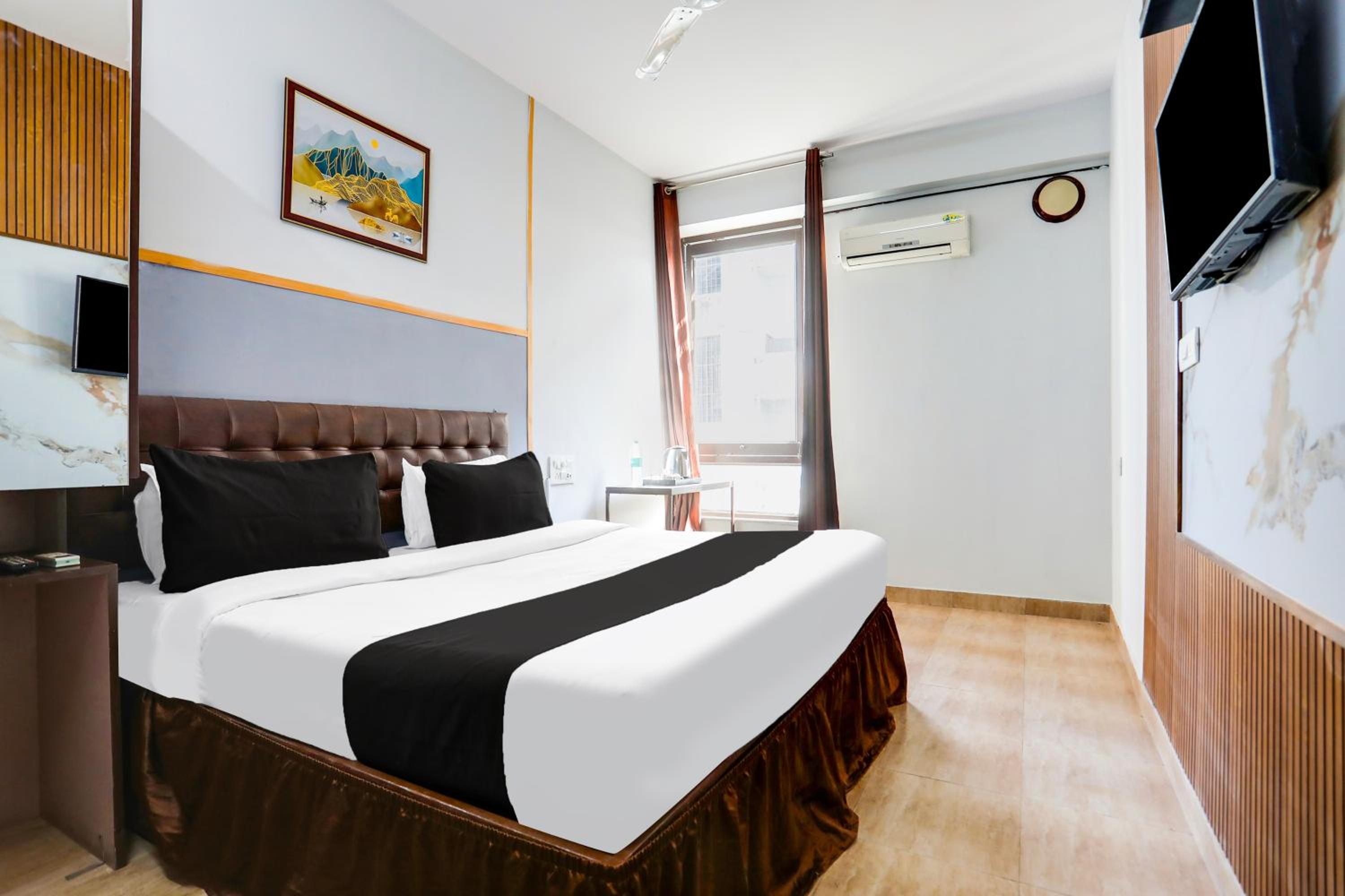Standard Double Room photo 3