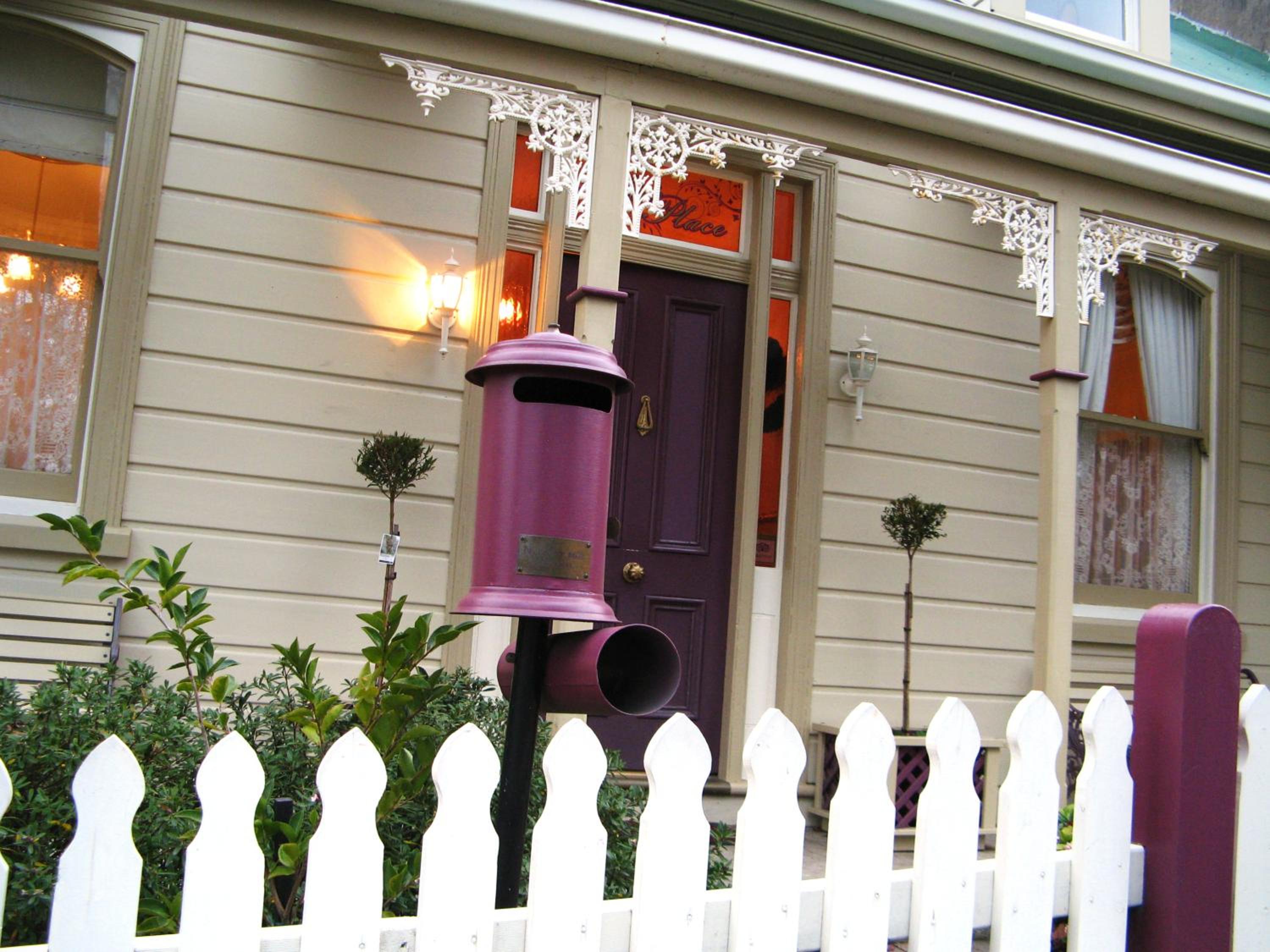 Four-Bedroom House photo 2