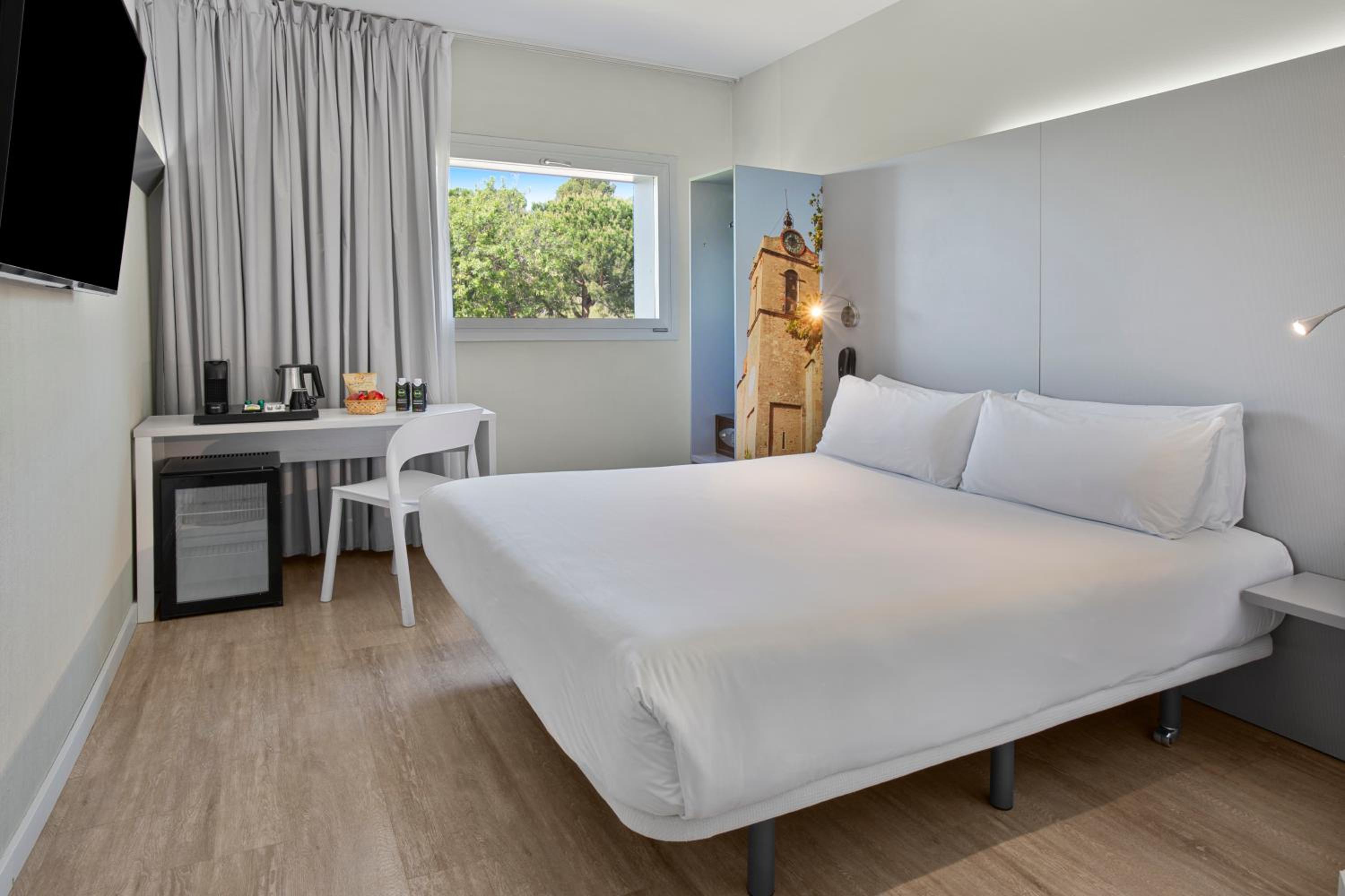Superior Double Room - Photo 4