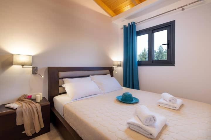 Two-Bedroom Apartment With Balcony And Sea View photo 3