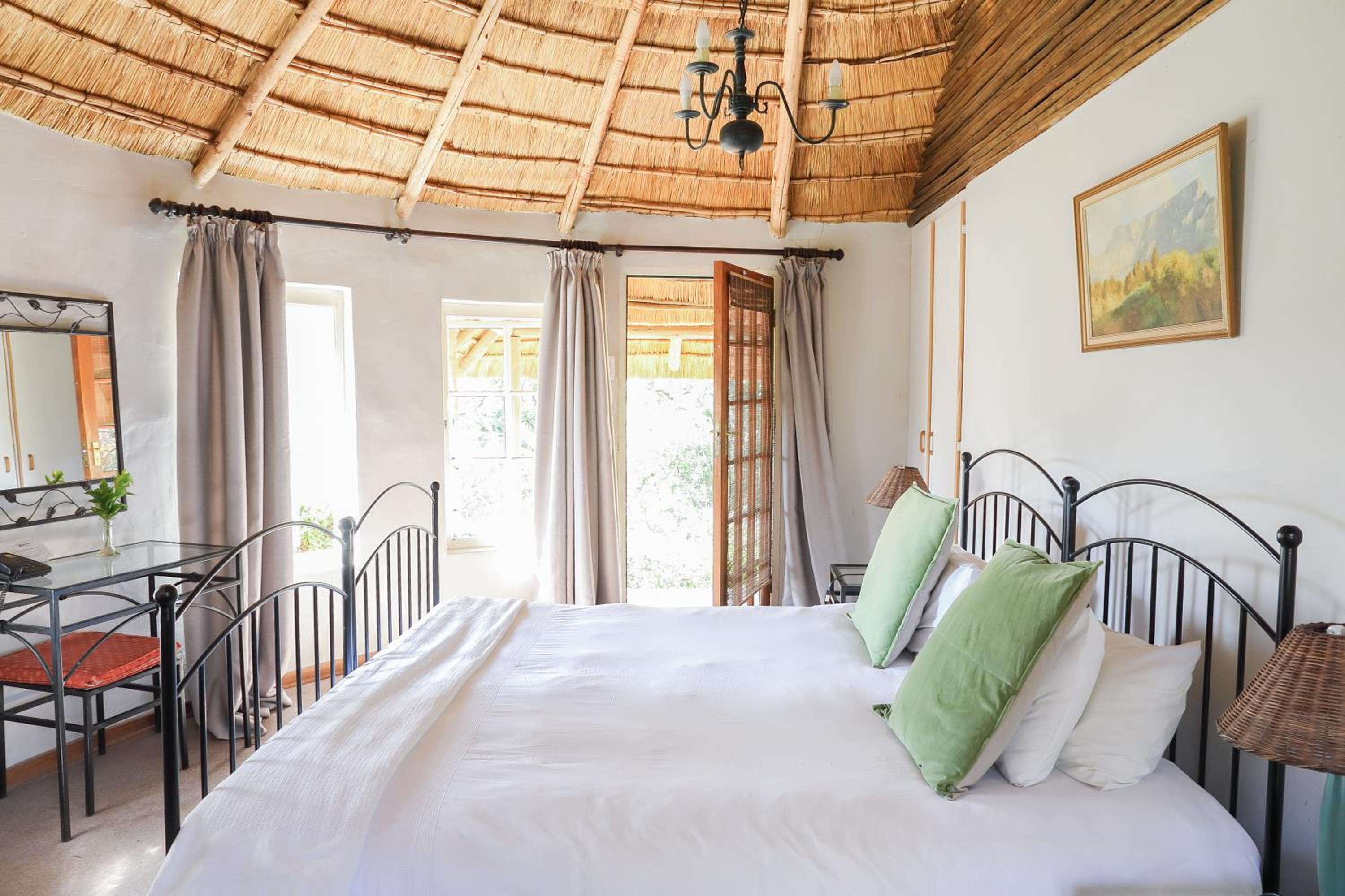 Standard Double or Twin Room - Photo 1