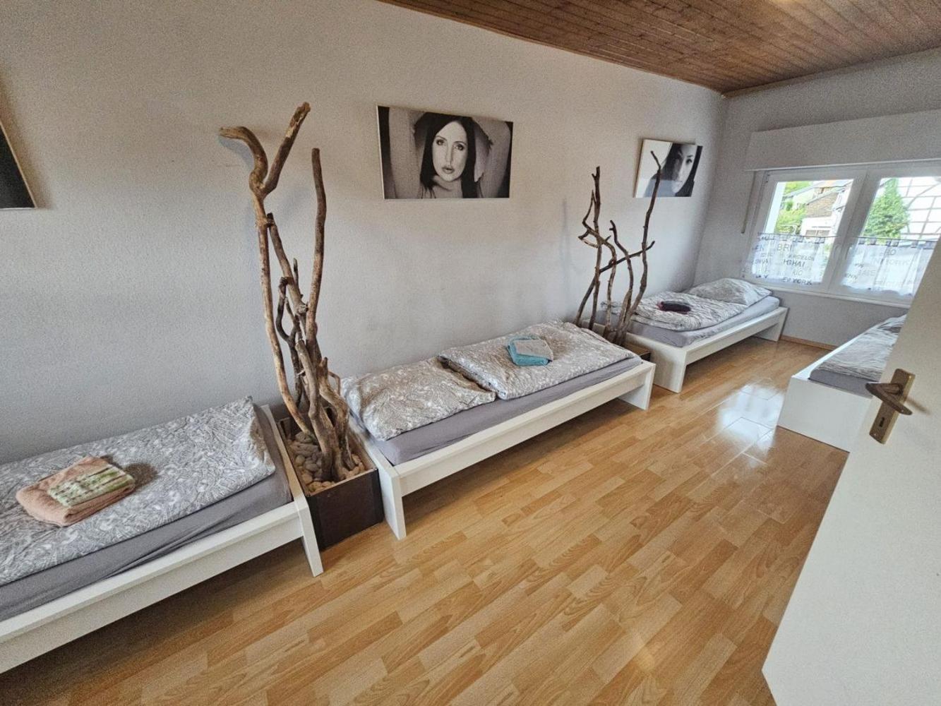 Apartment - Split Level photo 2