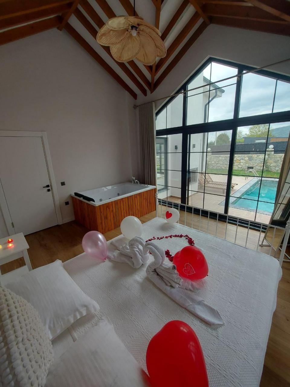 One-Bedroom Villa photo 2