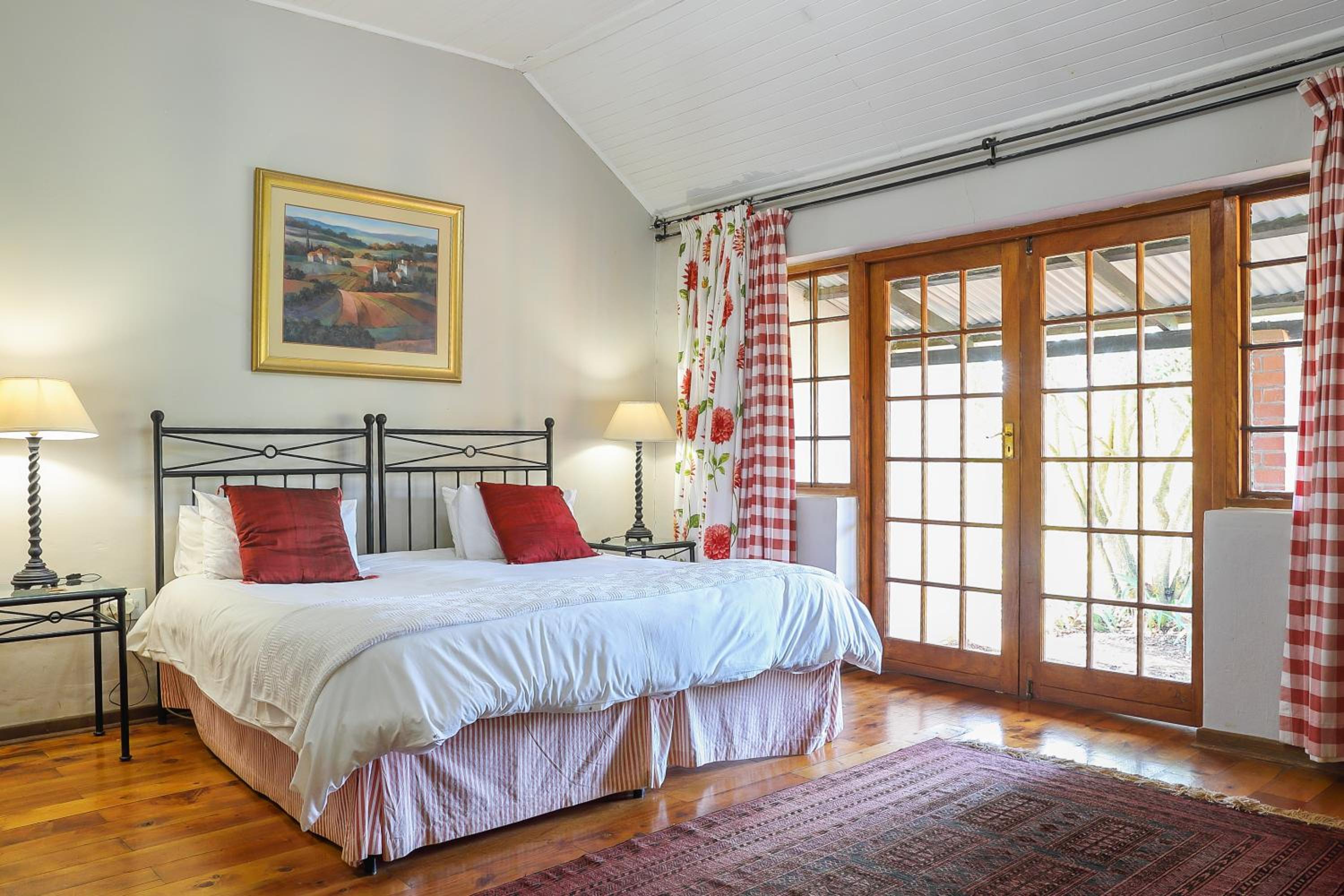 Apartment with Garden View - Photo 1