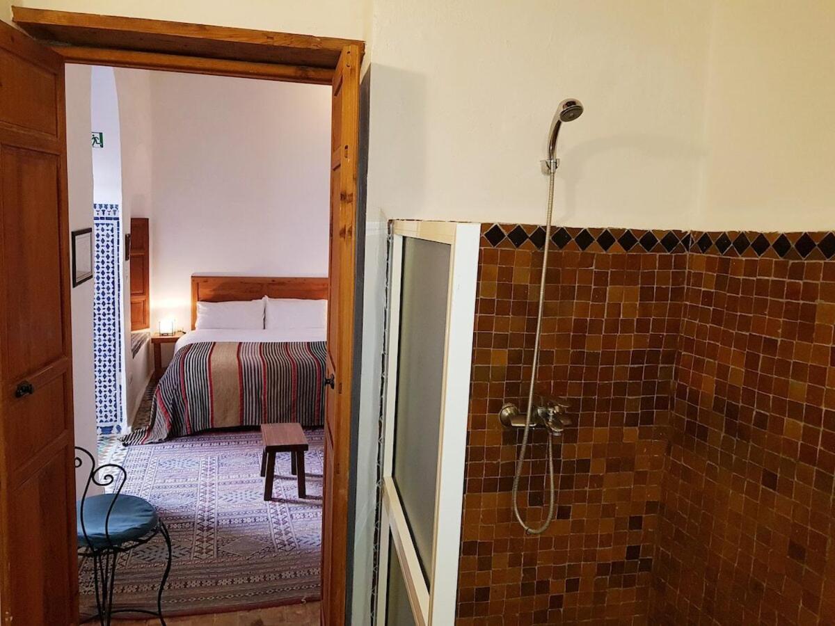Small Double Room - Photo 7