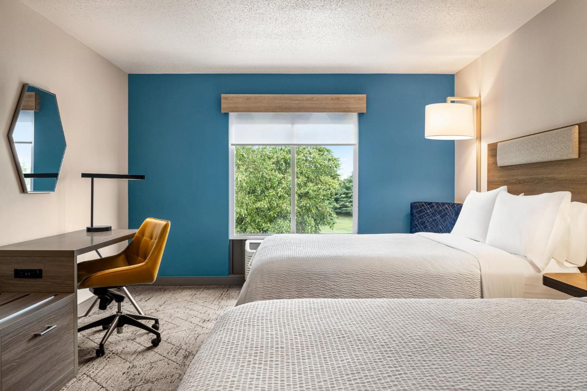 Standard Queen Room with Two Queen Beds and Bath/Shower - Photo 1