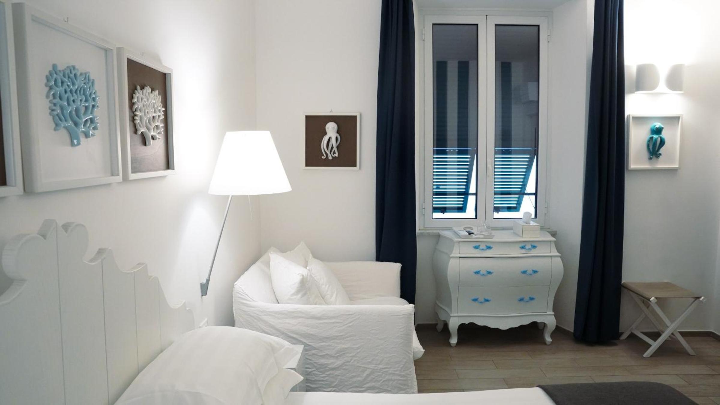 Superior Double Room - Photo 6