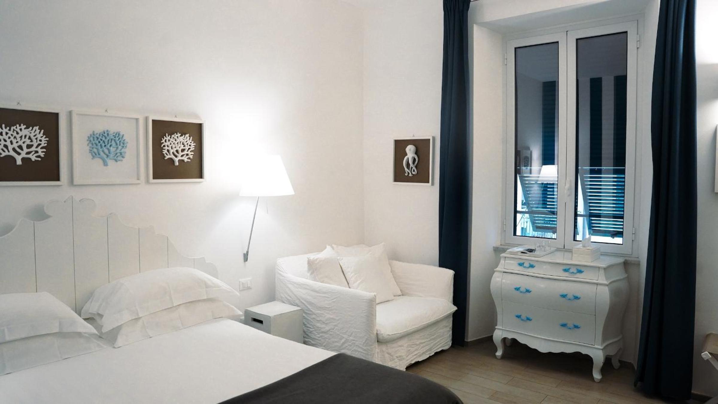 Superior Double Room - Photo 4