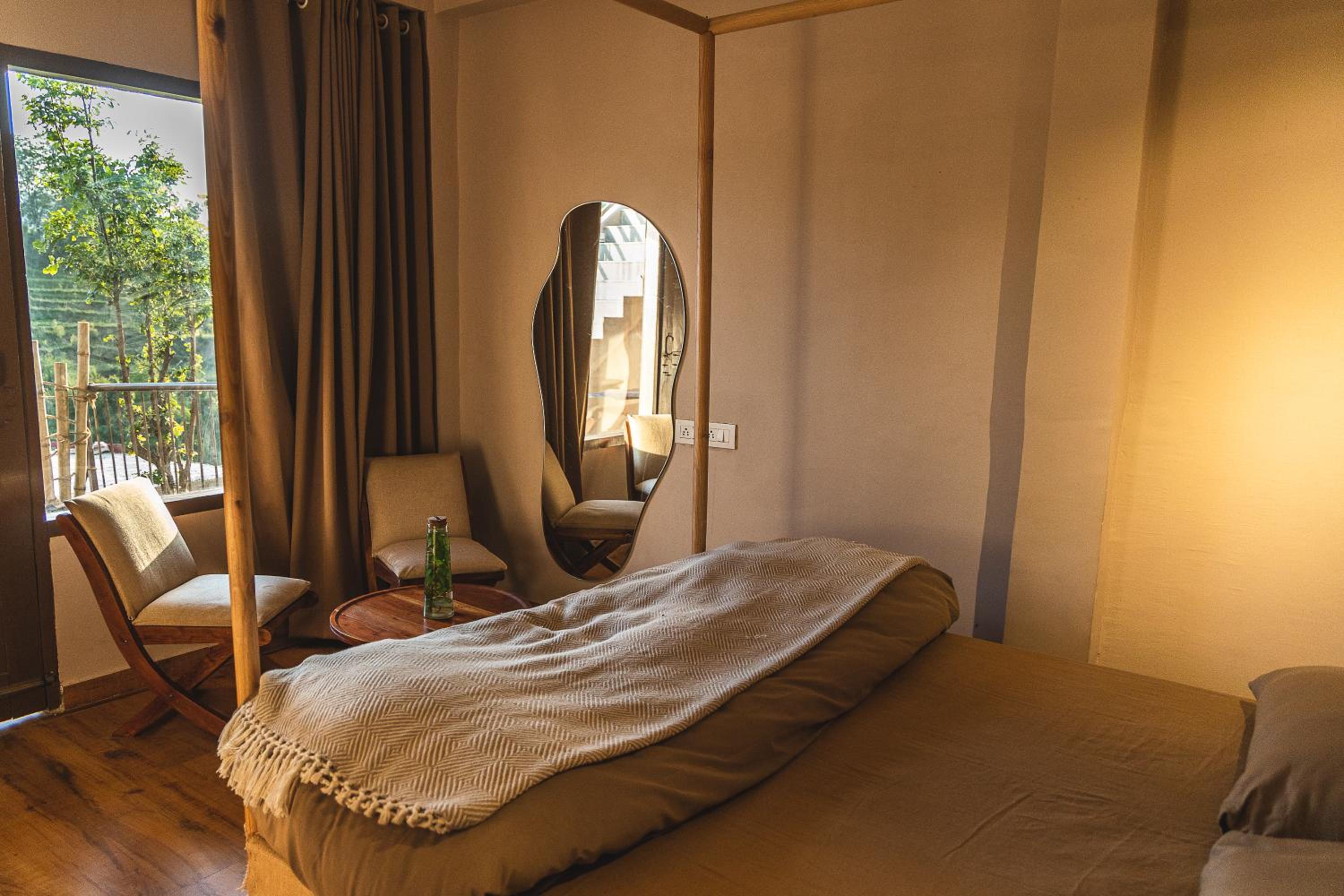 Small Double Room photo 1