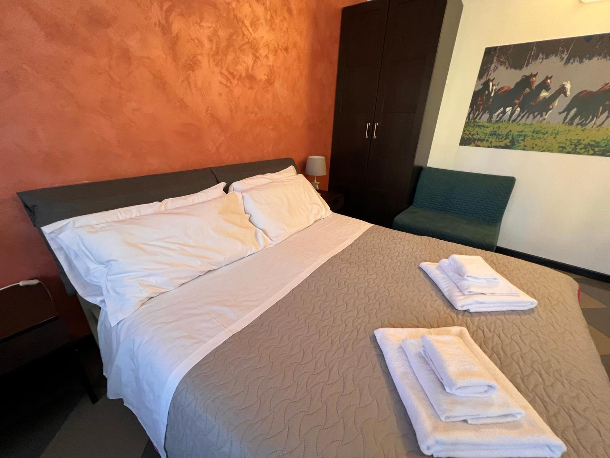 Basic Triple Room