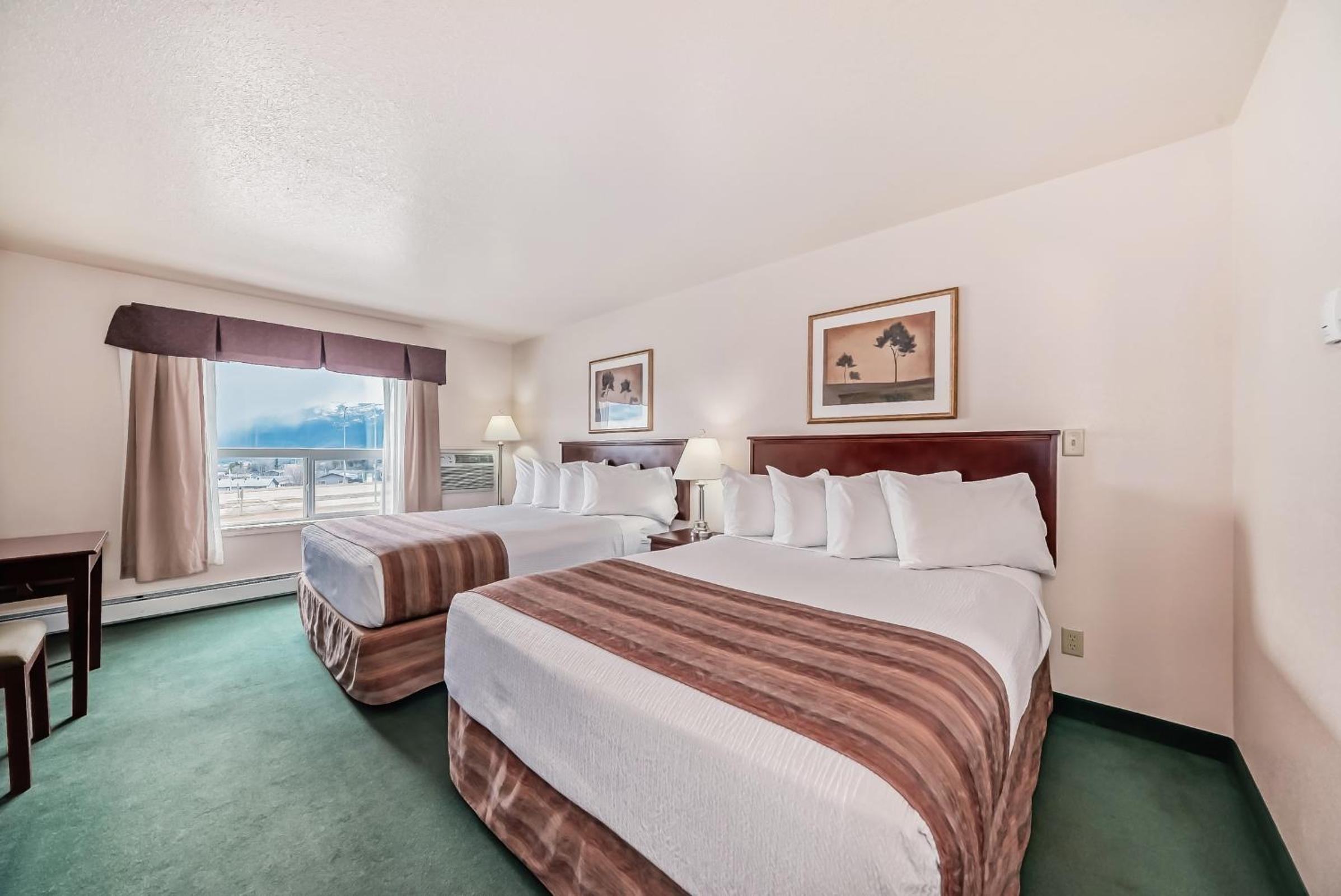 Queen Room with Two Queen Beds - Non-Smoking