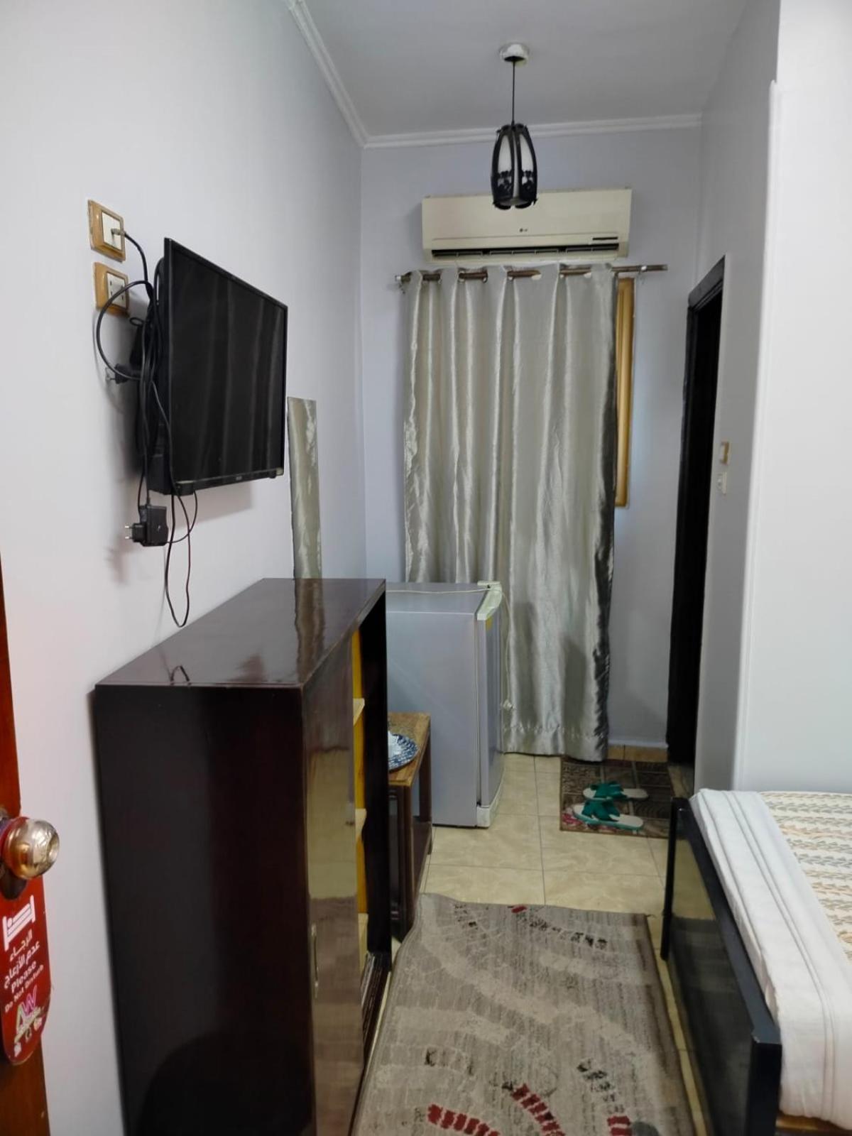 Double Room with Private Bathroom photo 2