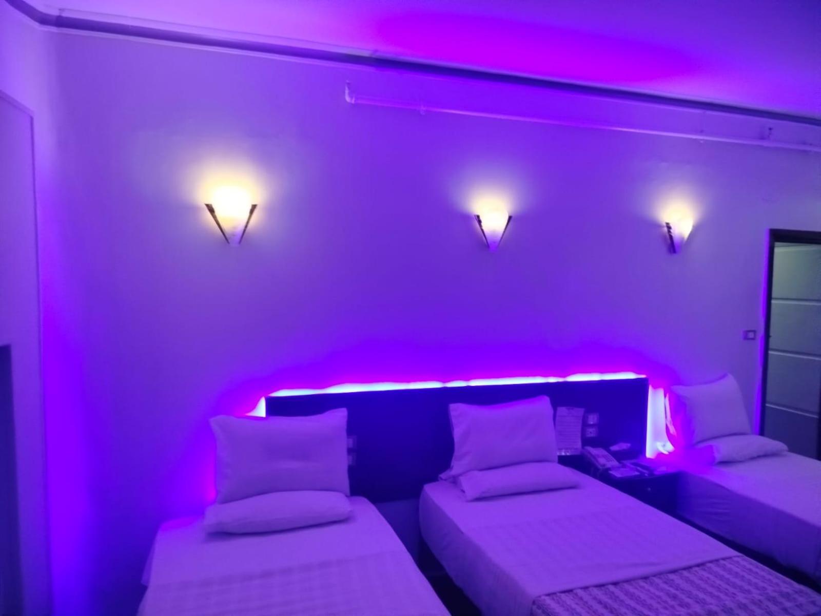Triple Room with Private Bathroom photo 2